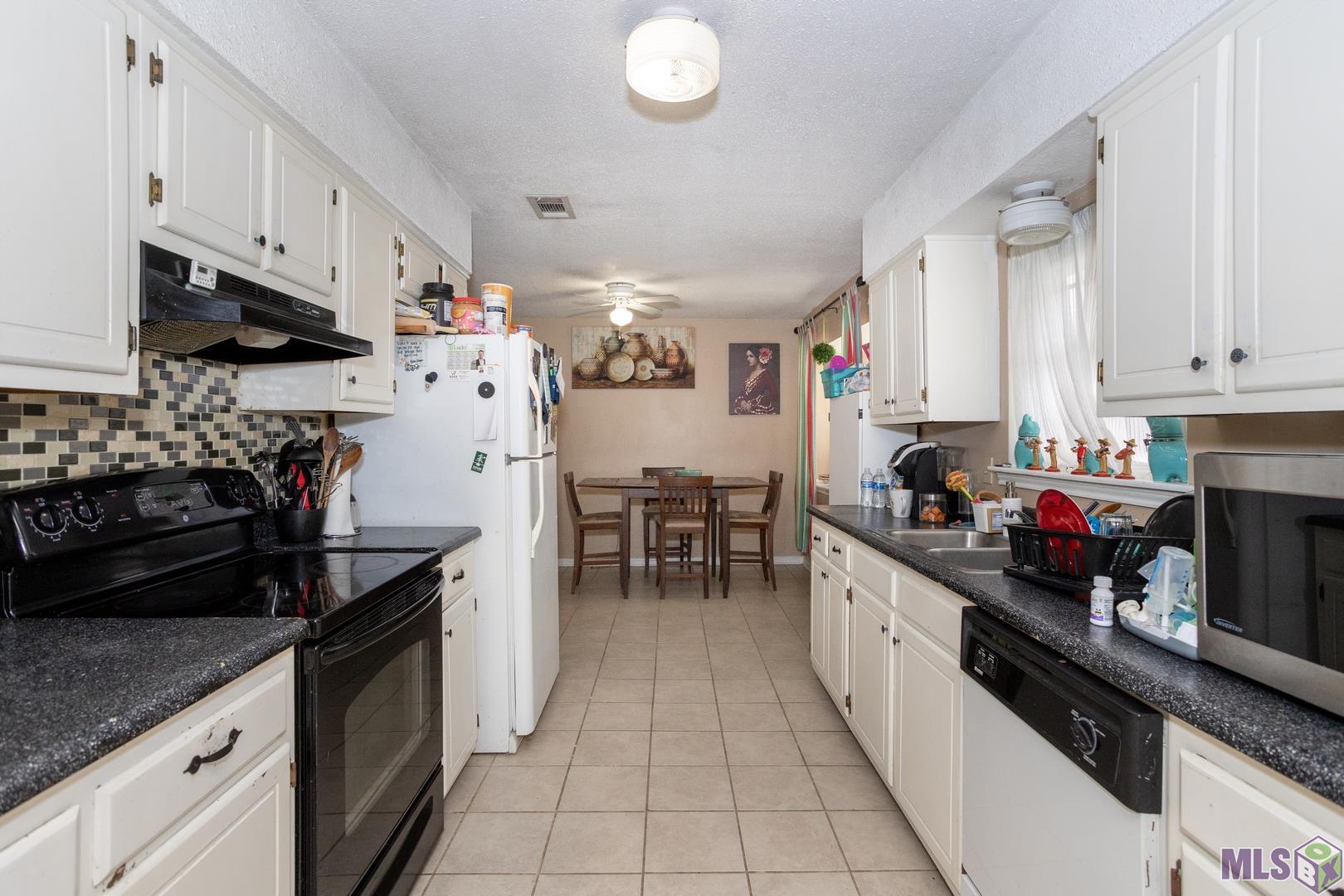 Homes for sale in Baton Rouge, LA | 13750 Chalmette Ave, Baton Rouge, LA 70810 | MLS# BR2023003587