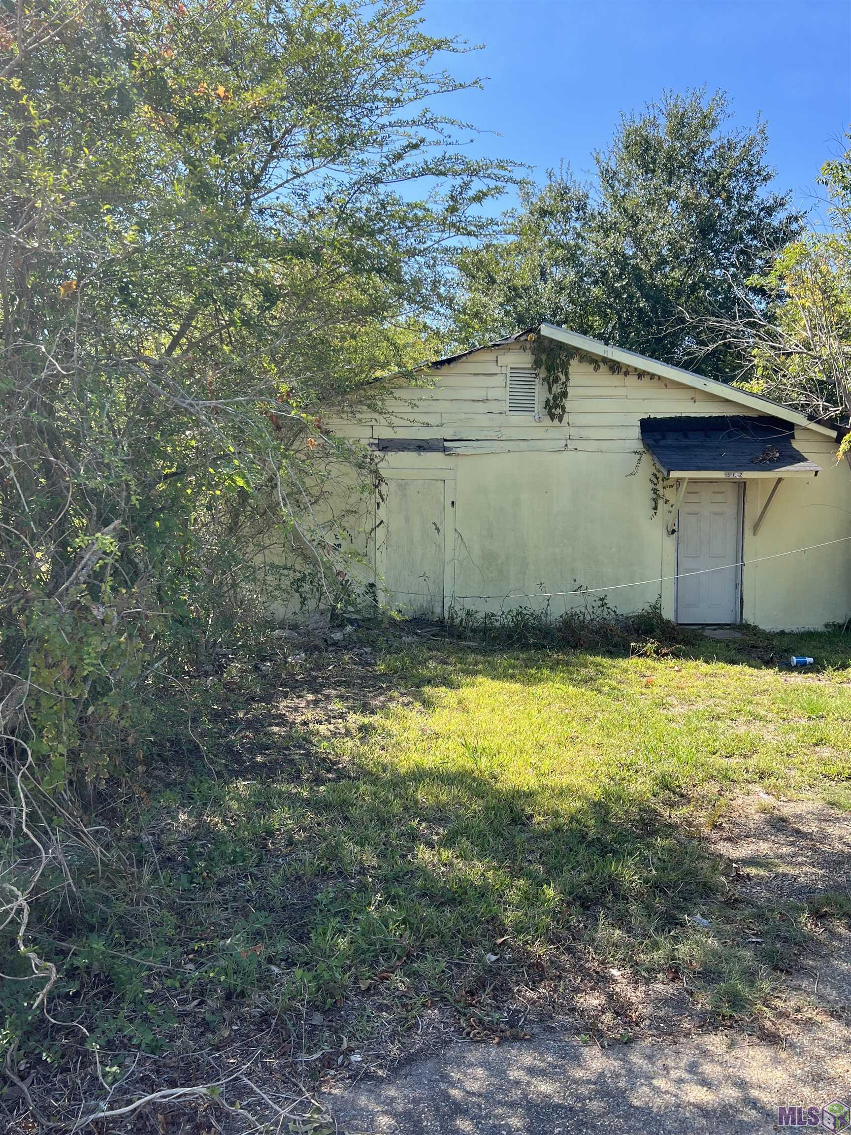 Homes for sale in Baton Rouge, LA | 5132 & 5142 Oleson St, Baton Rouge, LA 70820 | MLS# BR2023017549