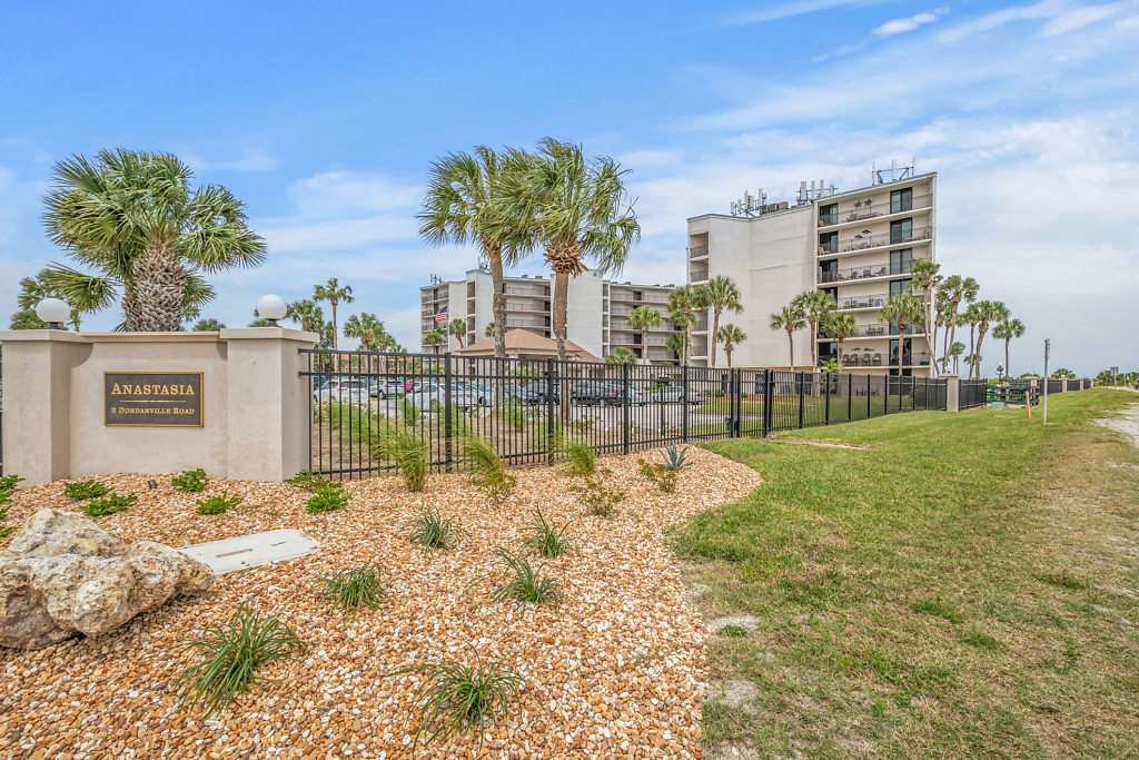 Residential for sale in St Augustine Beach, Florida, 193815