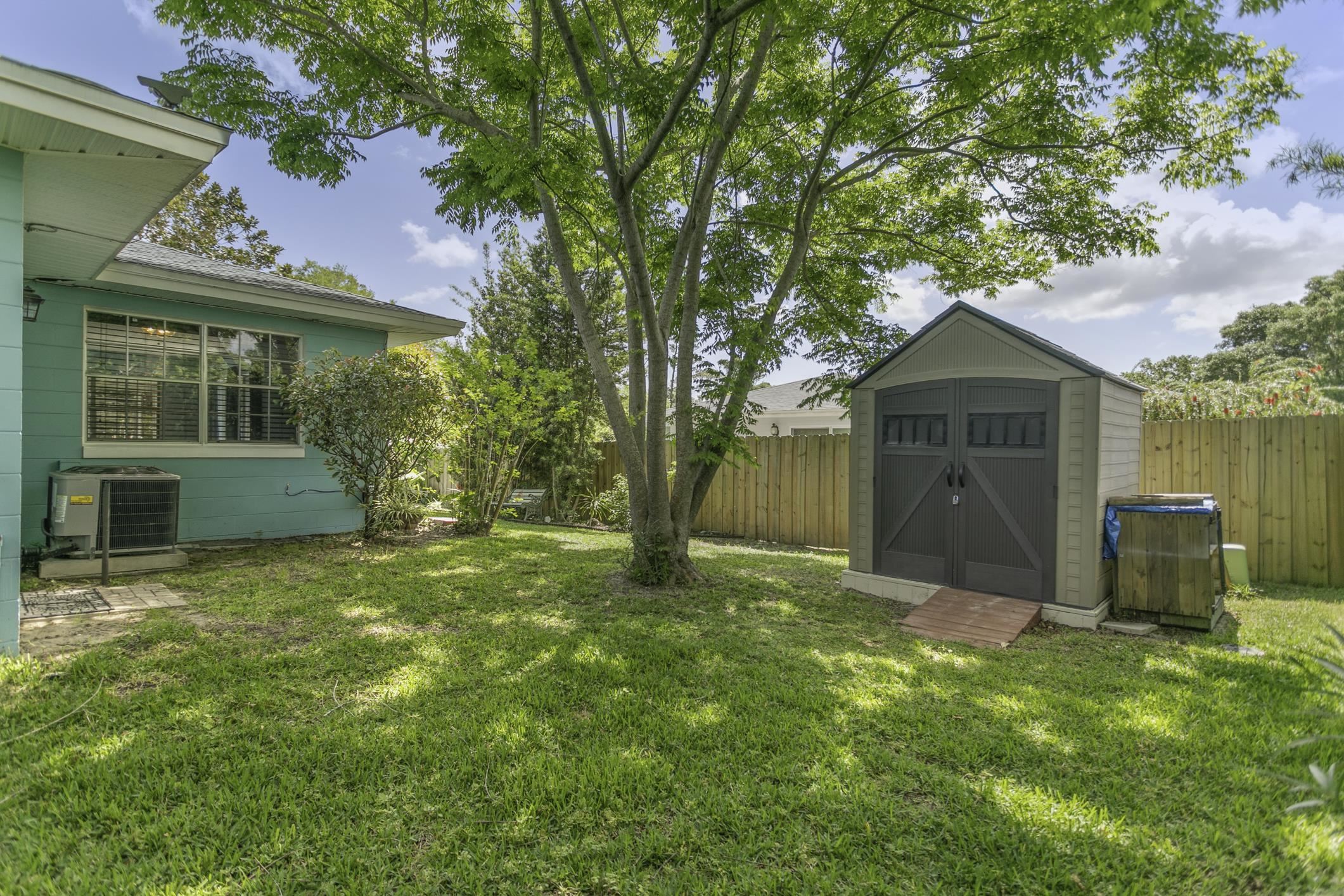 409 Madruga Ave