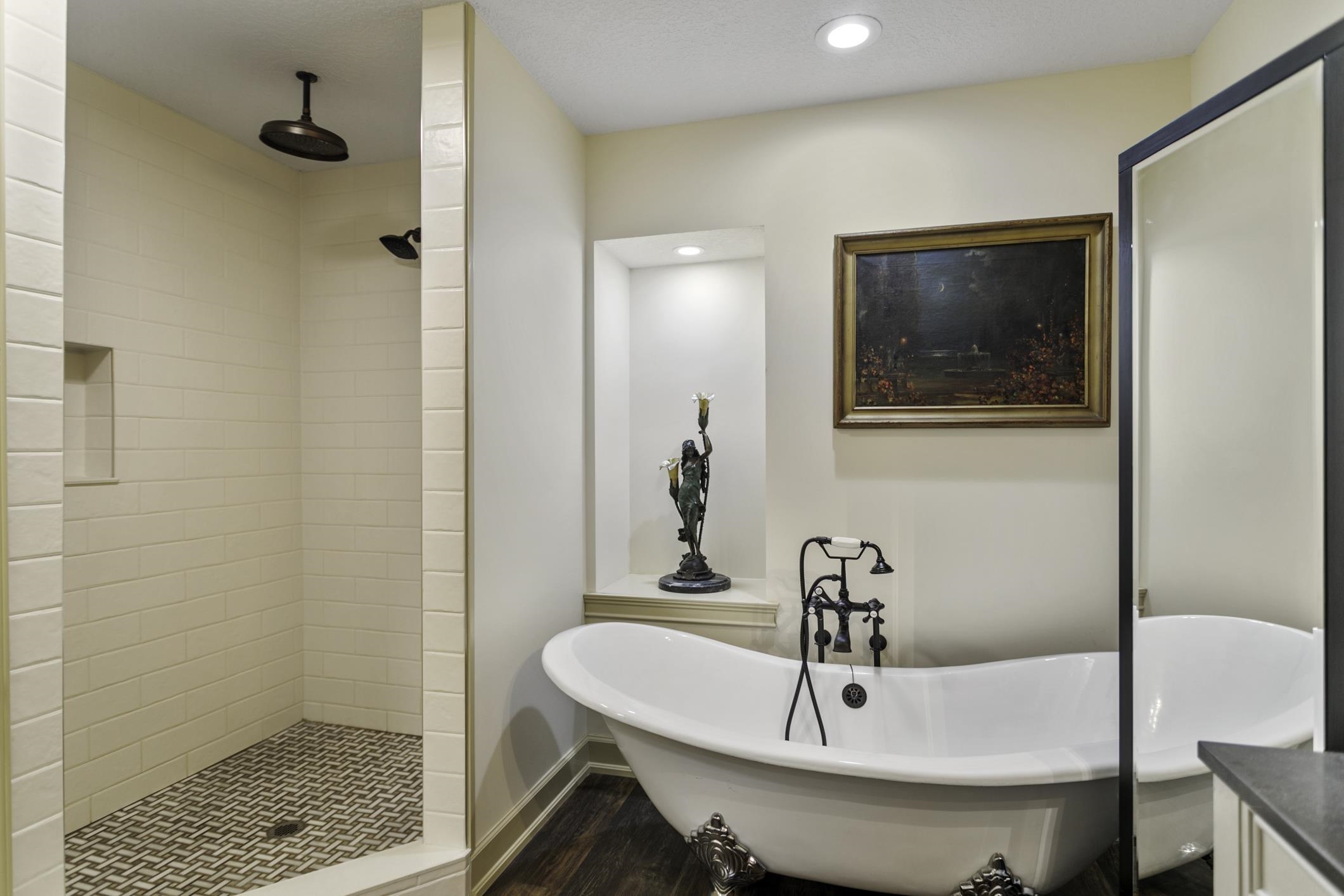 3639 Crazy Horse Trail