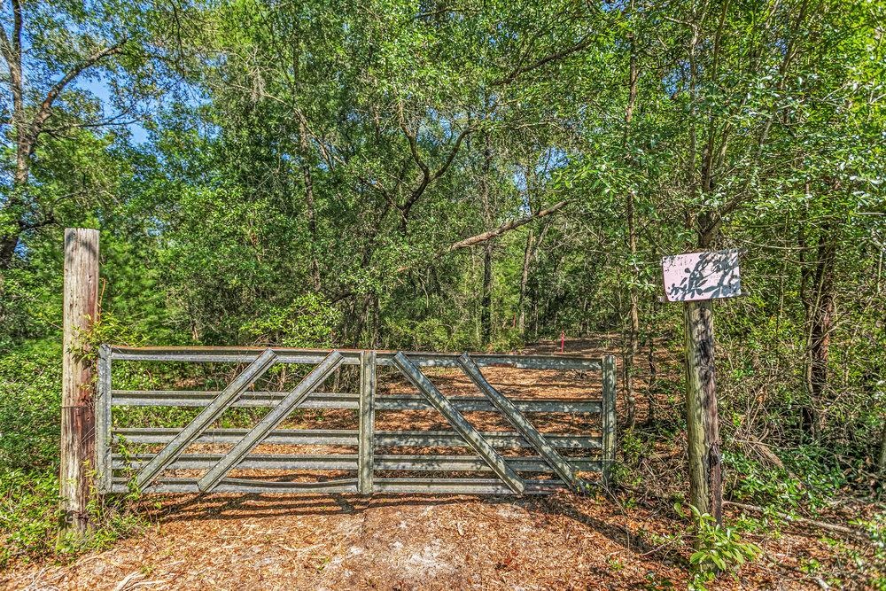 1379 State Rd 100