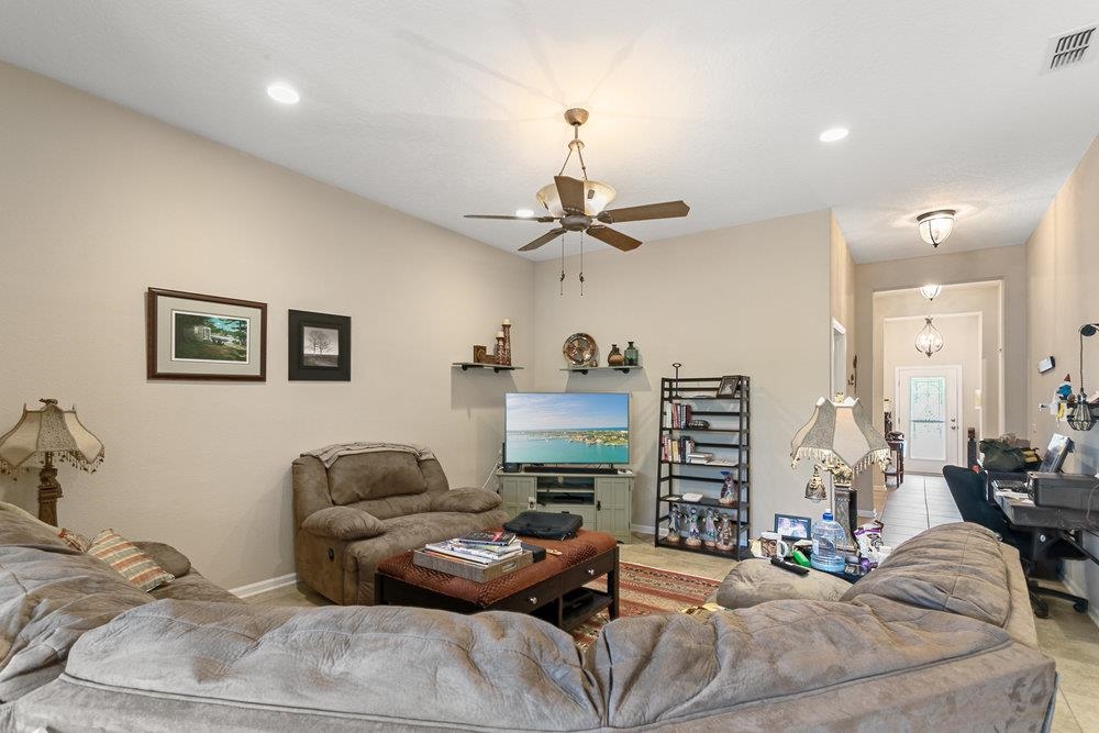 165 Pullman Cir