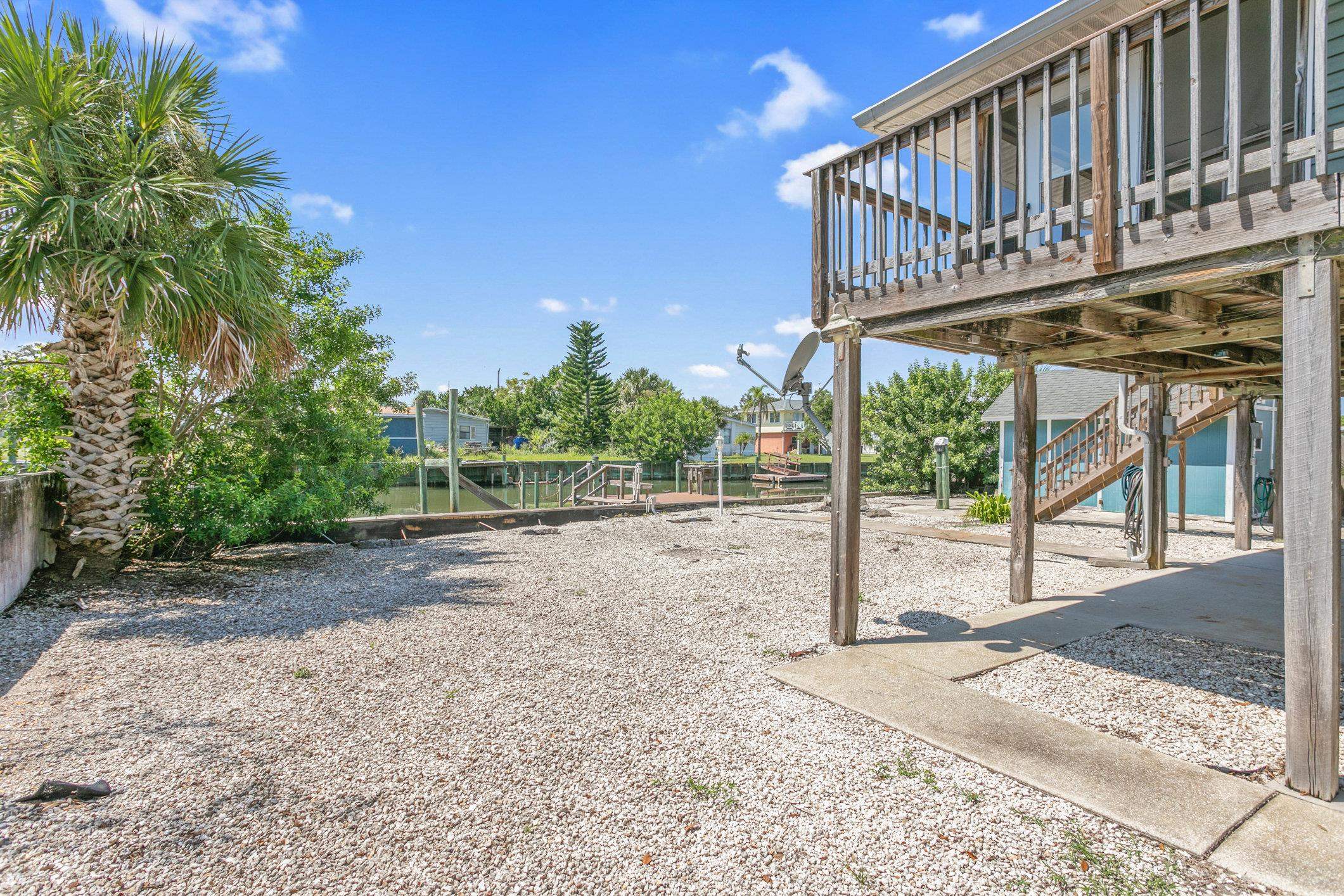 6337 Gomez Rd