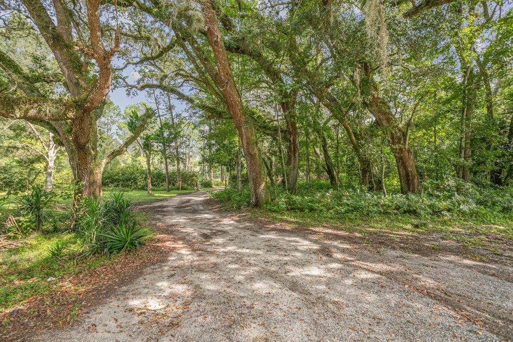 3940 State Road 16