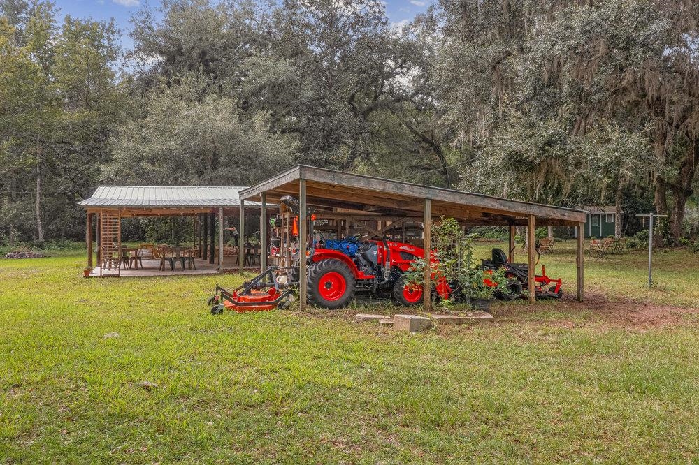 3940 State Road 16