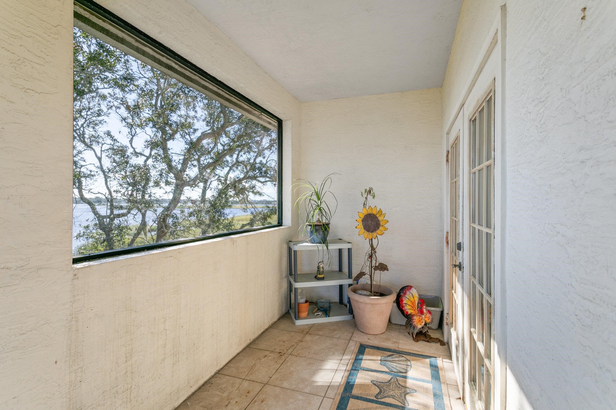 2123 Vista Cove Rd