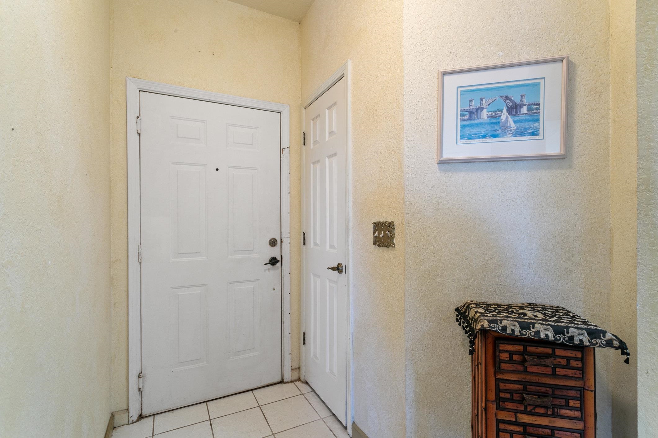 2123 Vista Cove Rd