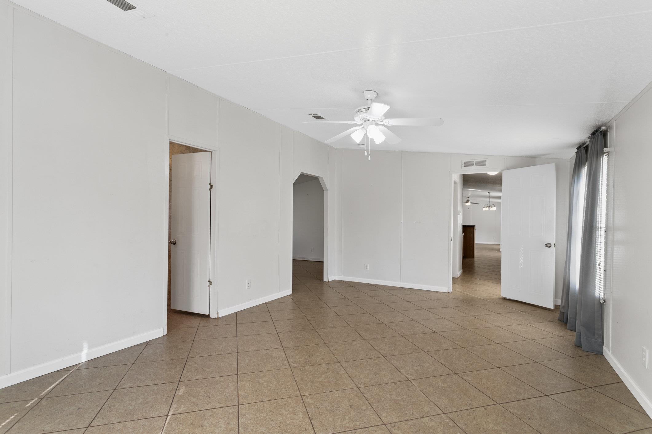 4350 Isaac St