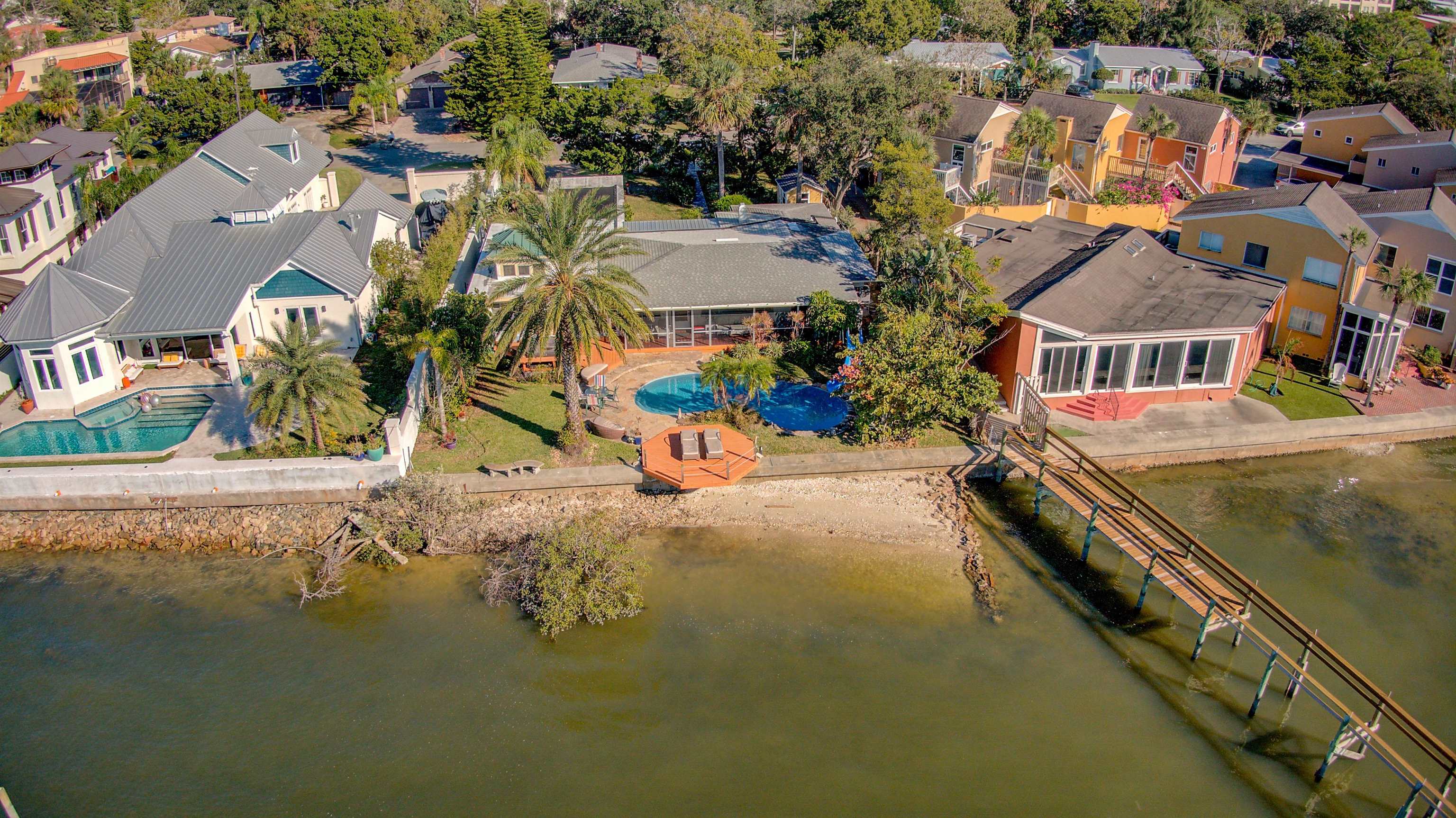 22 N St Augustine Boulevard