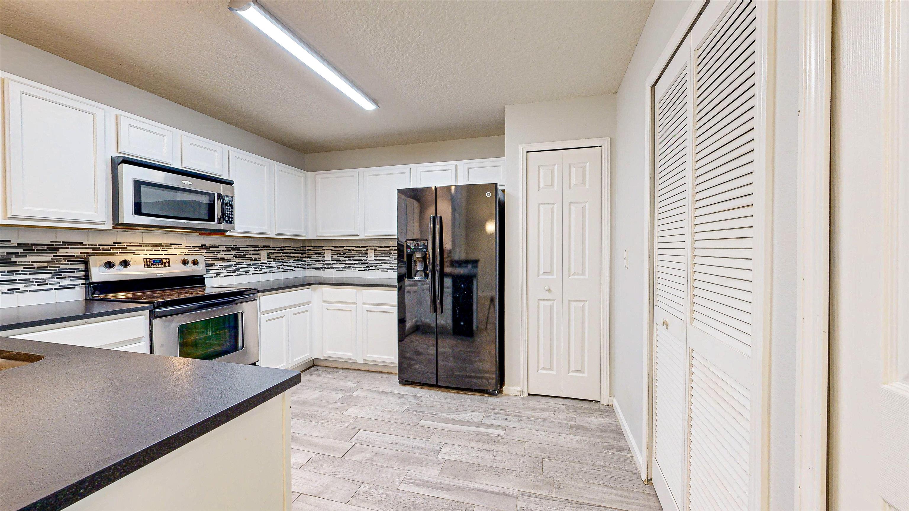 2724 Golden Lake Loop