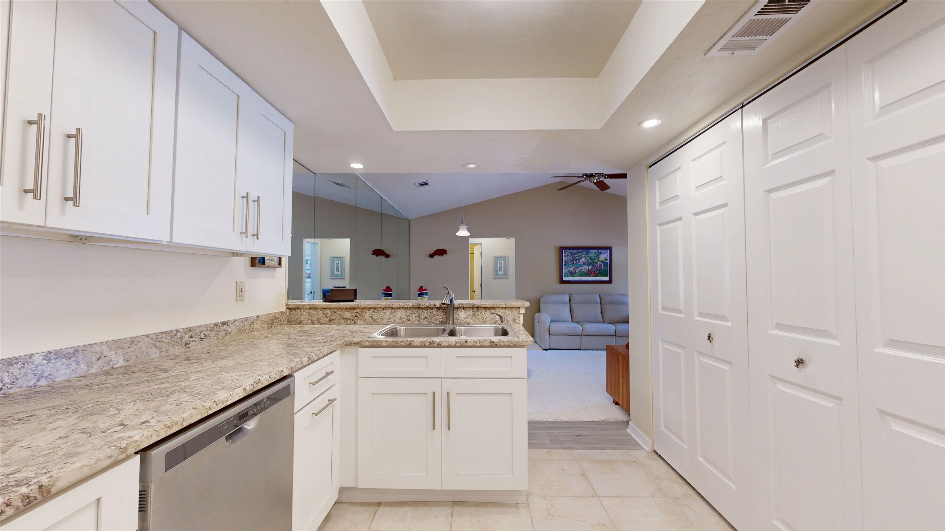 19 Fountain Of Youth Blvd