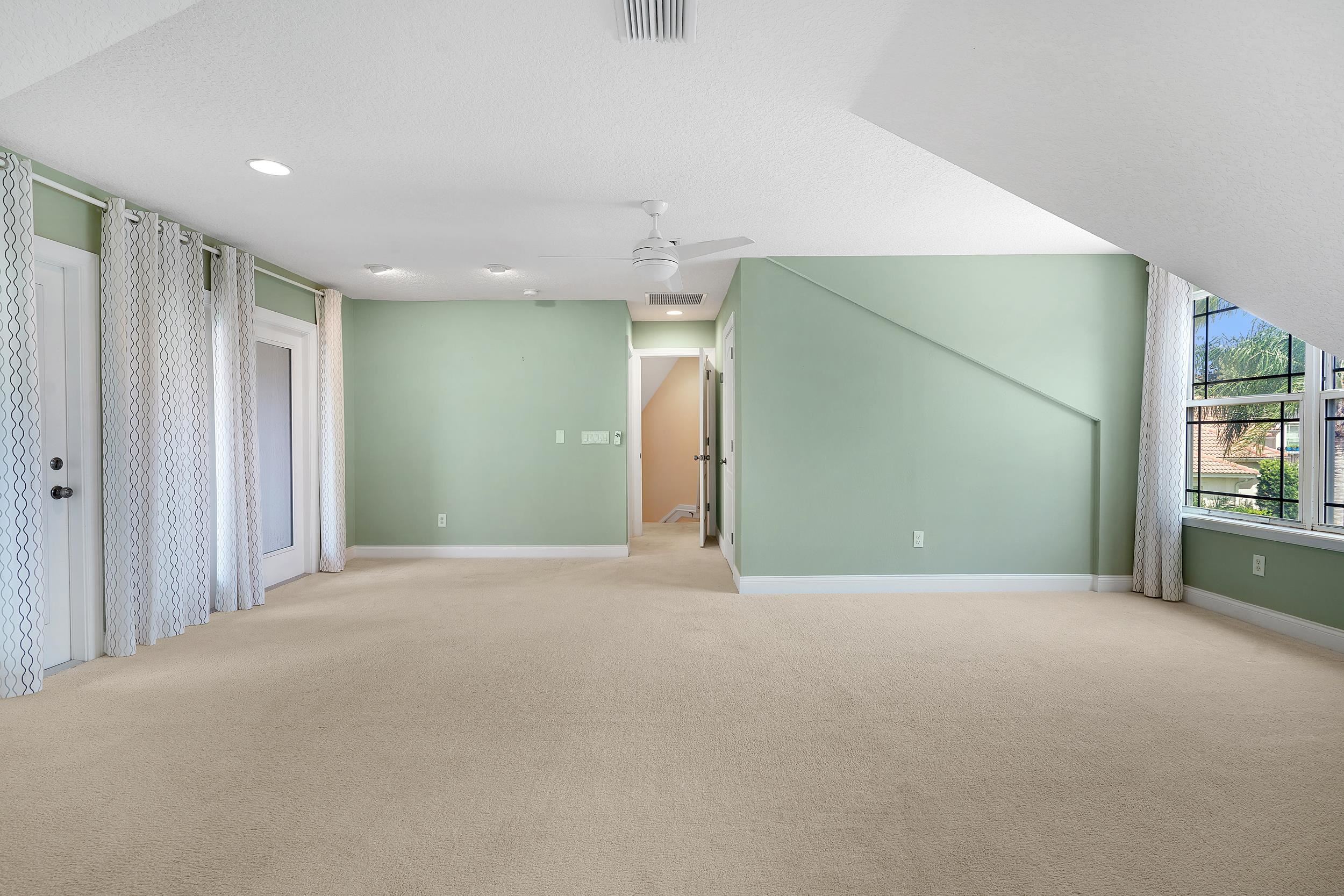 413 Fiddlers Point Dr