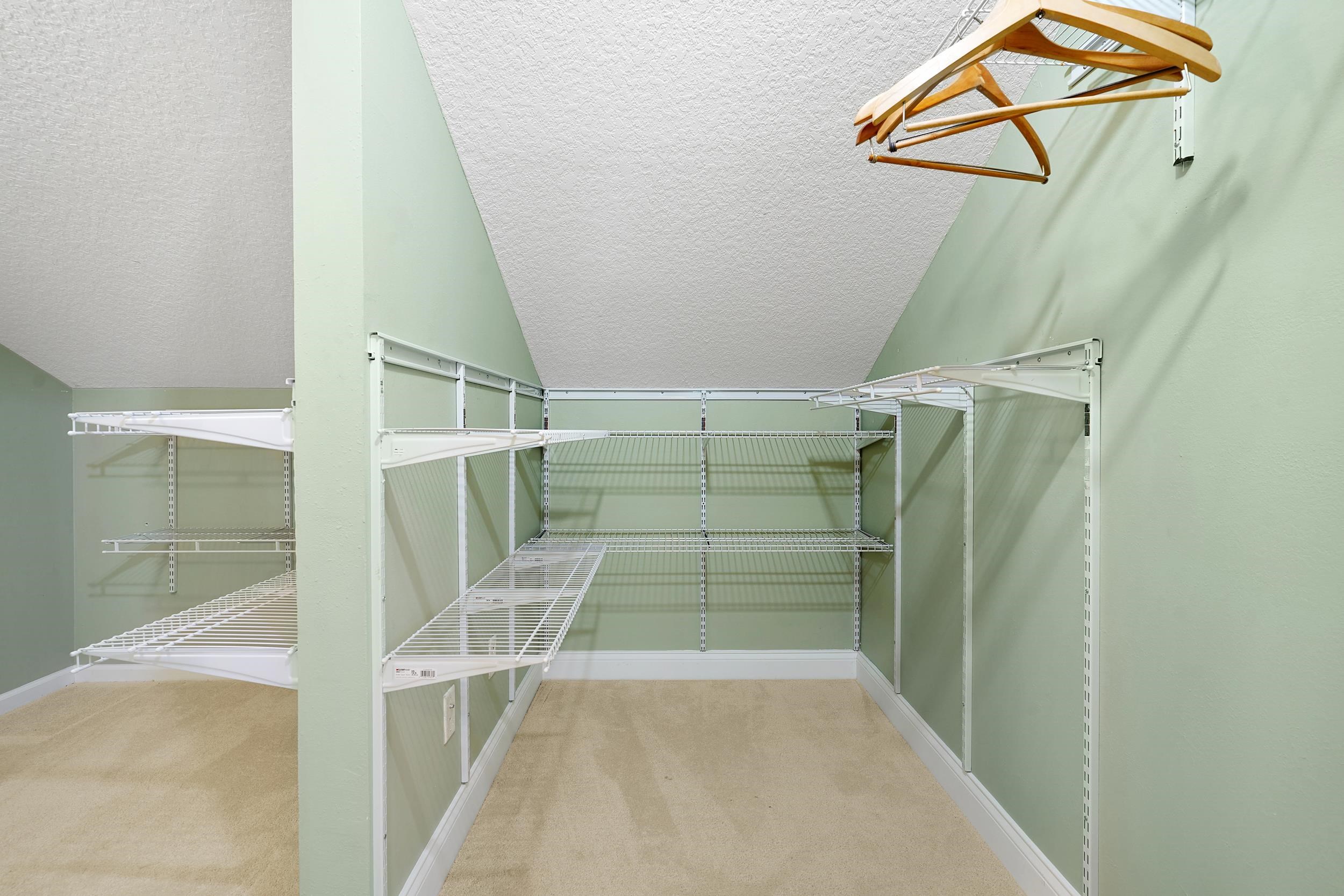 413 Fiddlers Point Dr