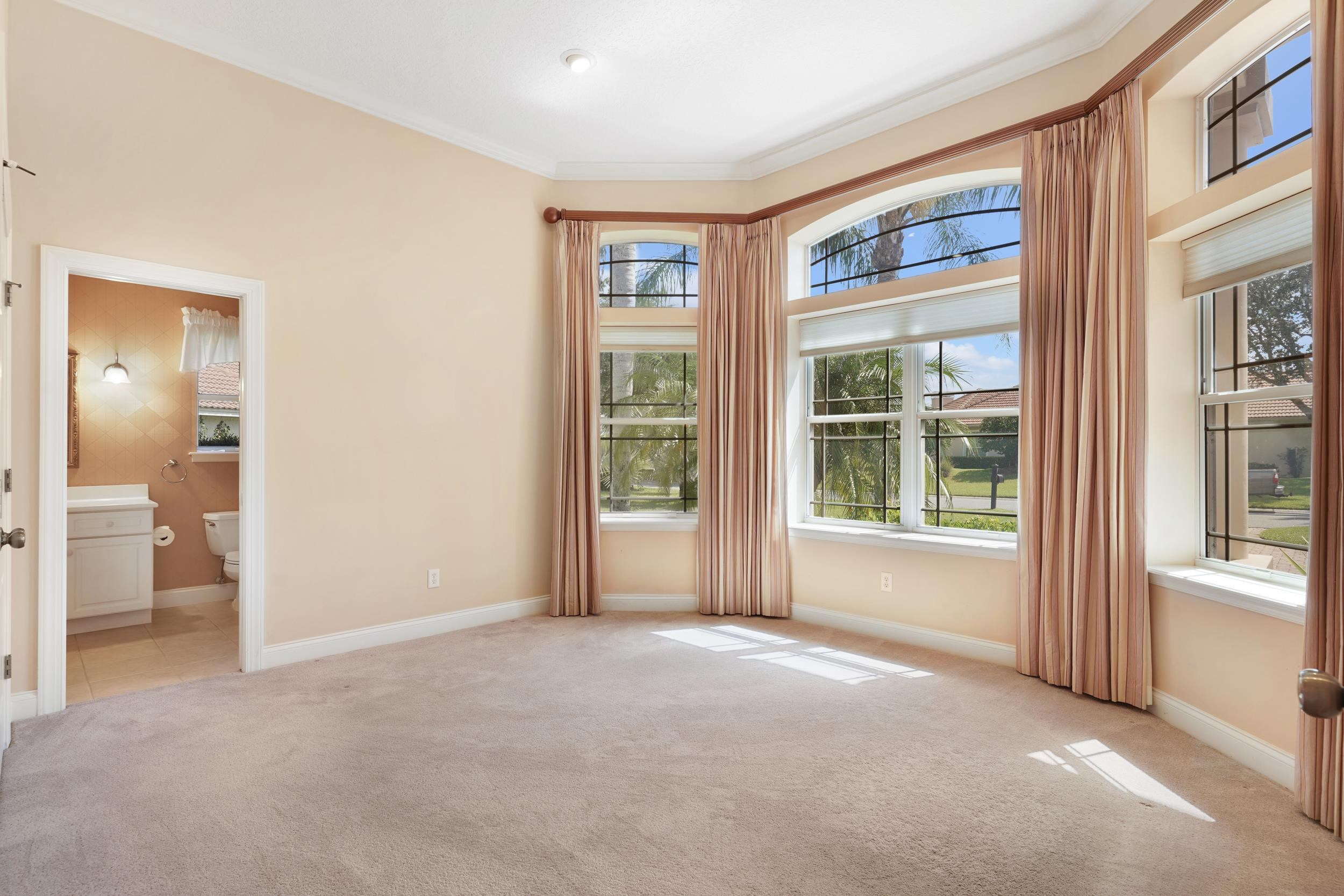 413 Fiddlers Point Dr