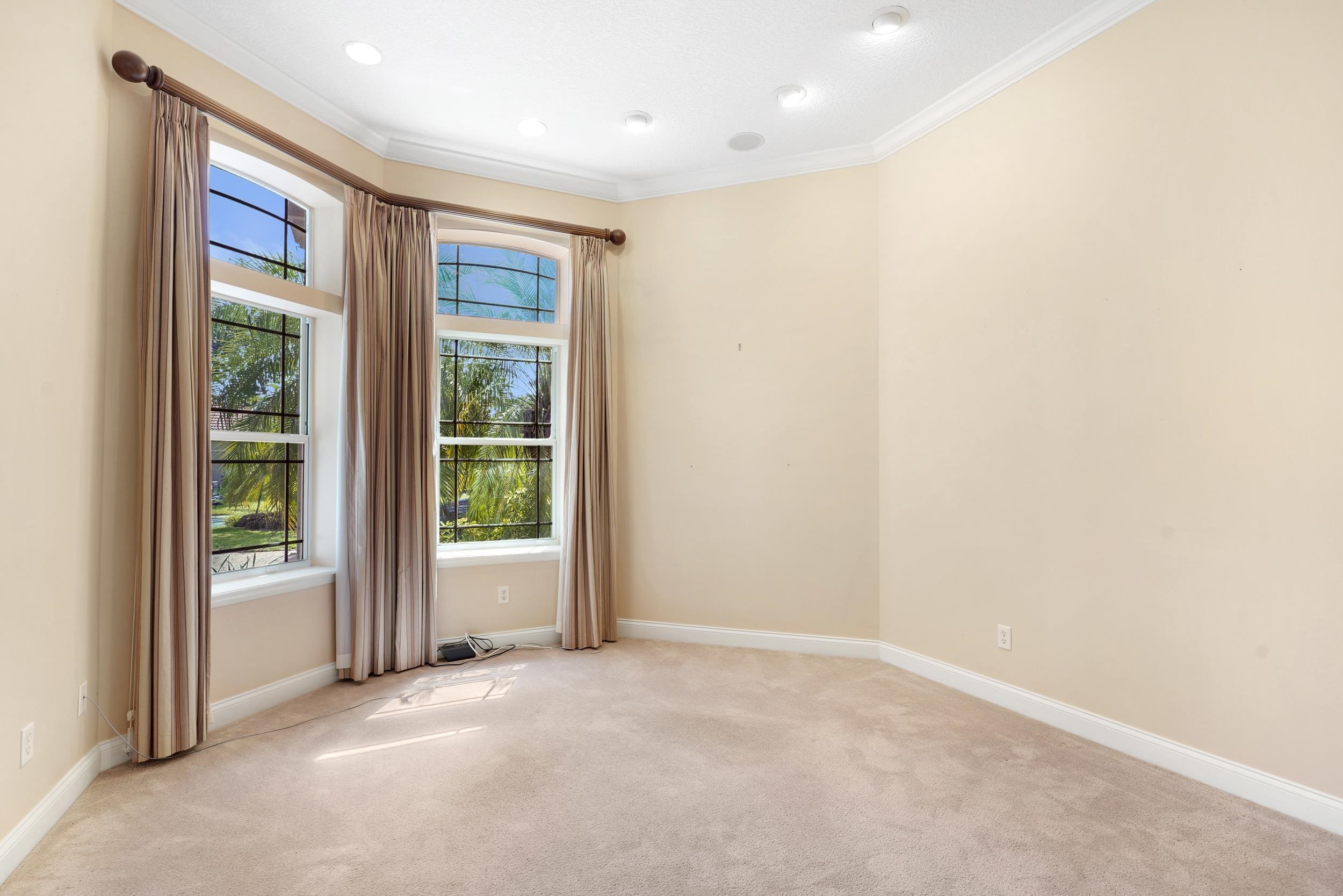 413 Fiddlers Point Dr