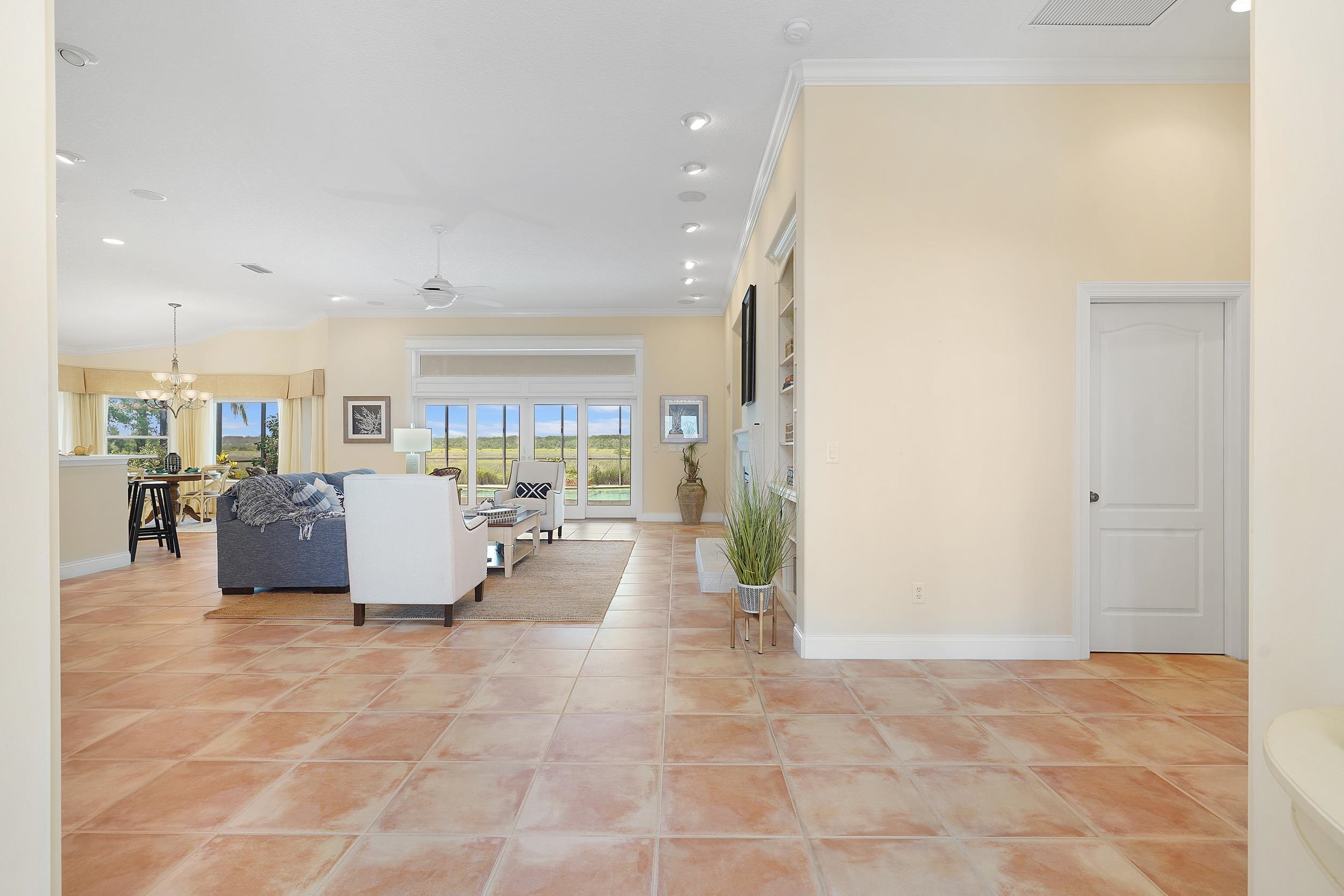 413 Fiddlers Point Dr