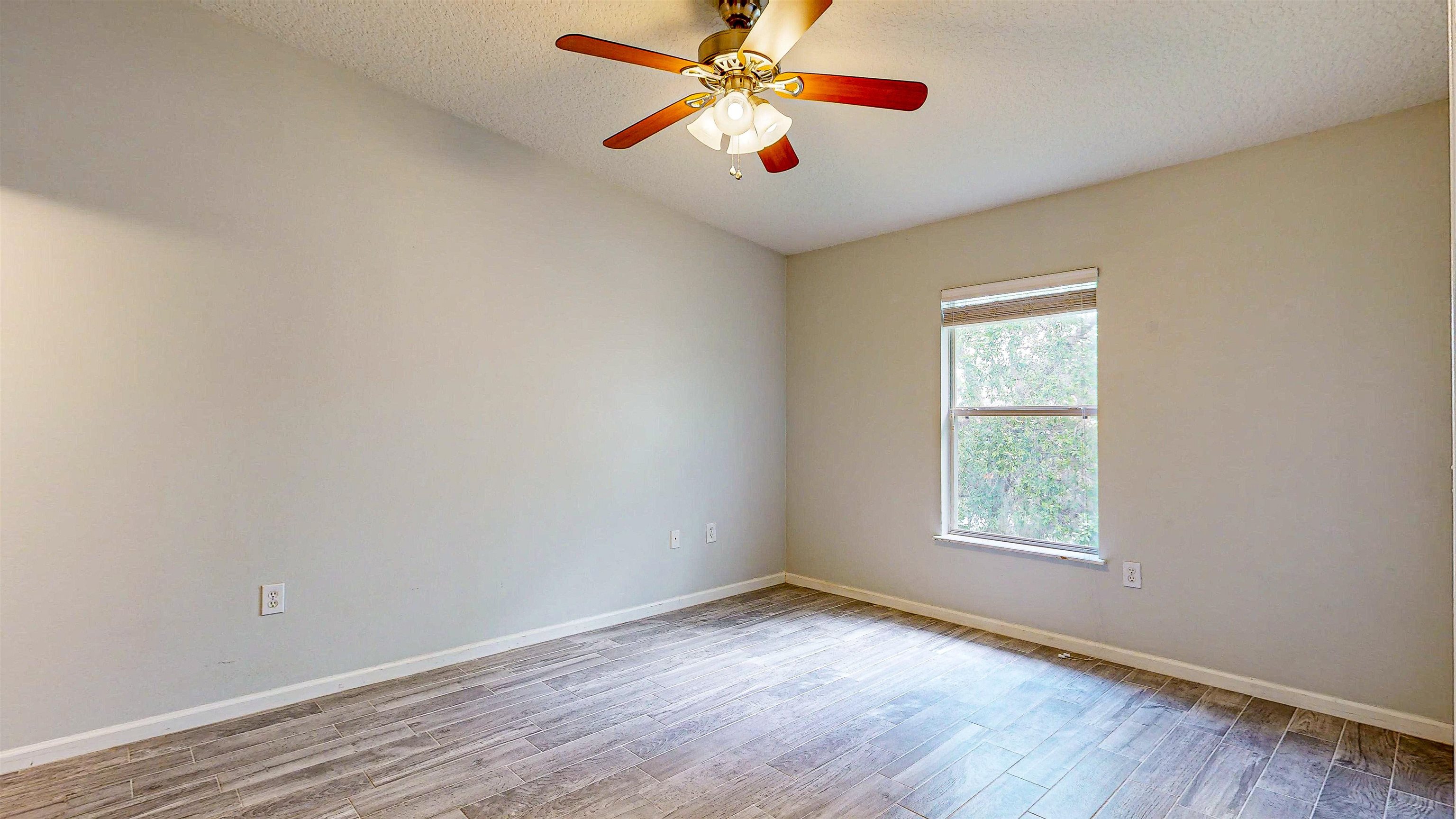 2724 Golden Lake Loop