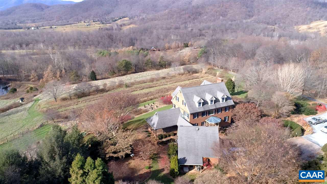 738 CHESTNUT RIDGE RD