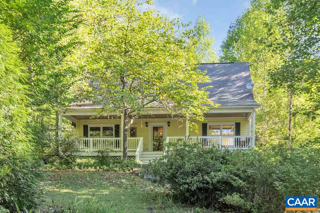 MACON GUNTER NEST REALTY GROUP Realtor in CHARLOTTESVILLE, VA