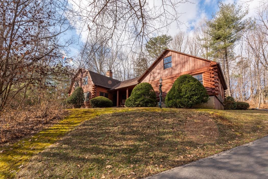 Residential for sale in STAUNTON, Virginia, 620457