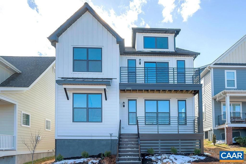 6618 CHARNWOOD ST, CROZET, VA 22932