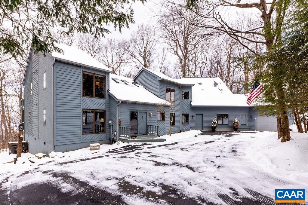 214 HICKORY SPRING RD, WINTERGREEN RESORT, VA 22967