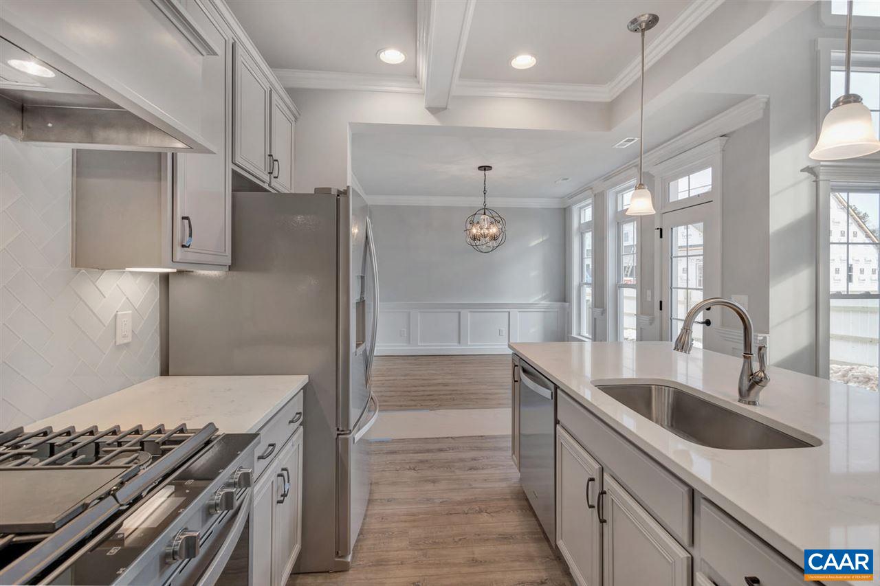 313 AVONDALE LN, CROZET, VA 22932