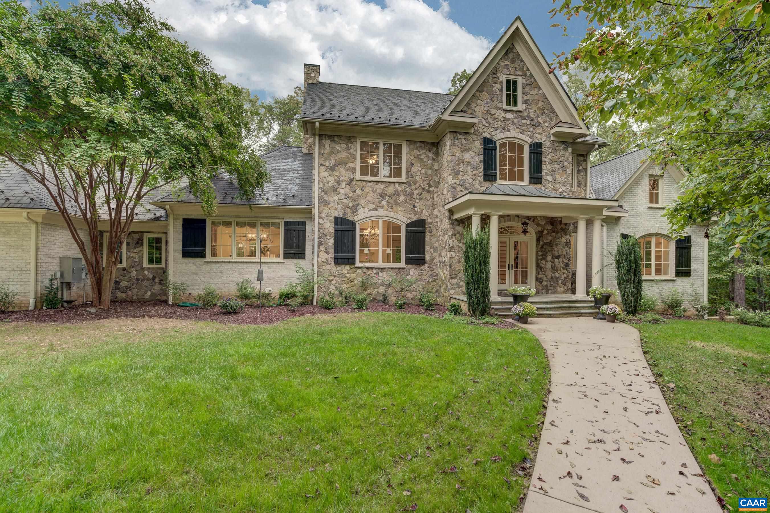 Stately manor home in Keswick Estate.