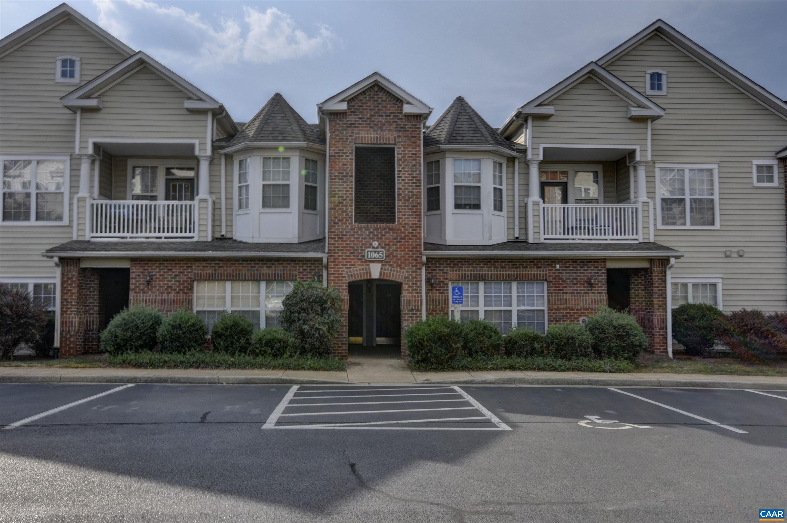 1065 Weybridge Court #104 is a residential unit located in Charlottesville, Virginia. This property is located in Carriage Hill, a quiet and well-maintained community, offering the perfect balance of comfort and convenience. The neighborhood offers a pool, clubhouse, gym, tennis courts, basketball court, trash service and so much more! The unit is on the ground floor. It is a spacious and modern living space, featuring stylish and functional amenities. High ceilings throughout the unit with large closets, wood burning fireplace, spacious room sizes, laundry room and open floor plan. With a desirable location in Charlottesville, this property is an excellent choice for anyone looking for a comfortable and convenient home. Great location near Interstate 64 and a quick drive downtown Charlottesville.