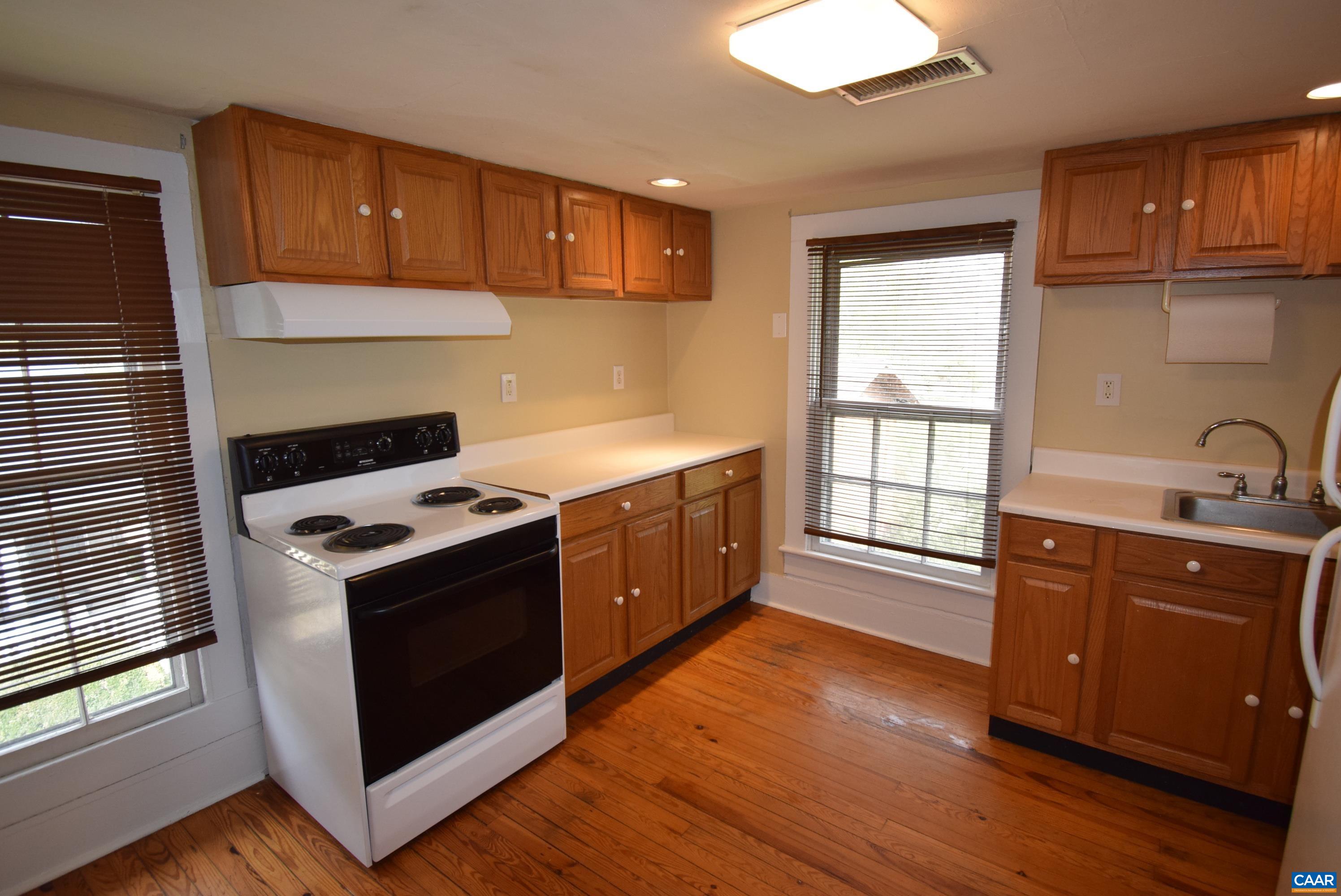 2044 WILMINGTON RD
