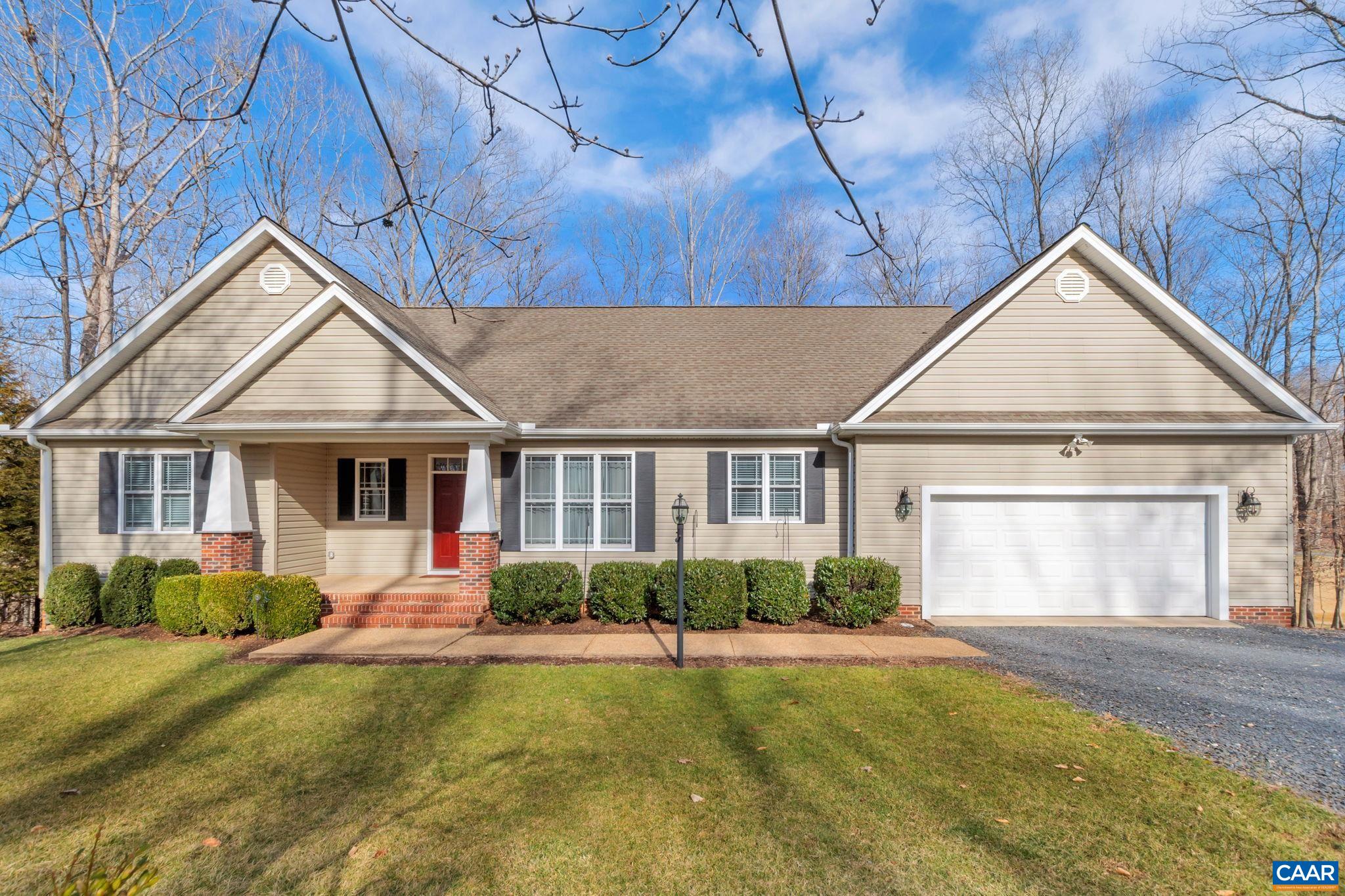 33 MULLIGAN DR