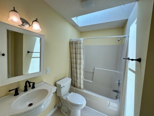 28 SHANNON PL