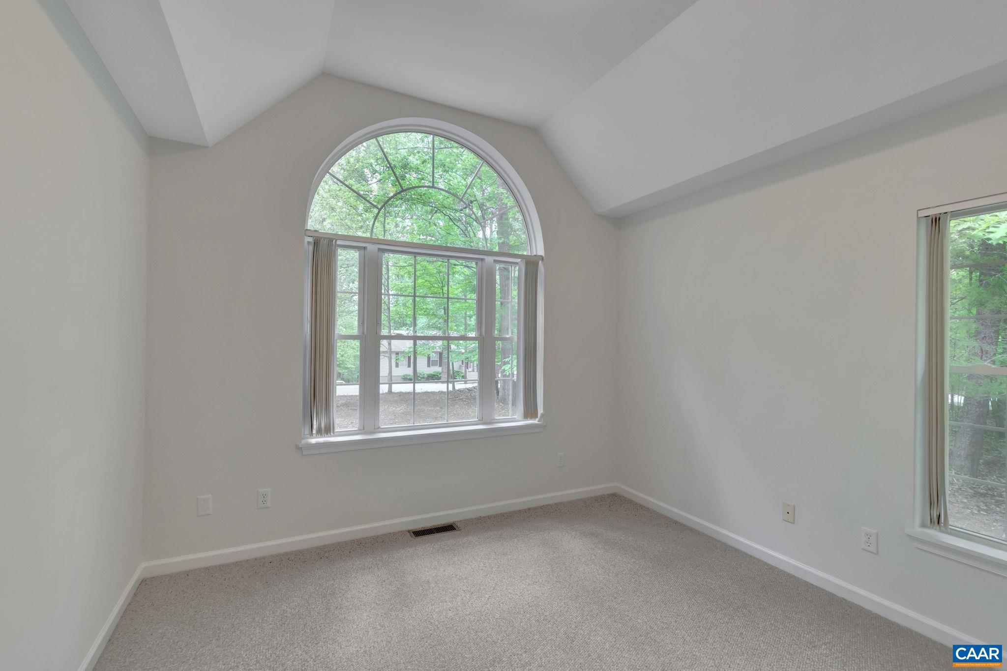 291 JEFFERSON DR
