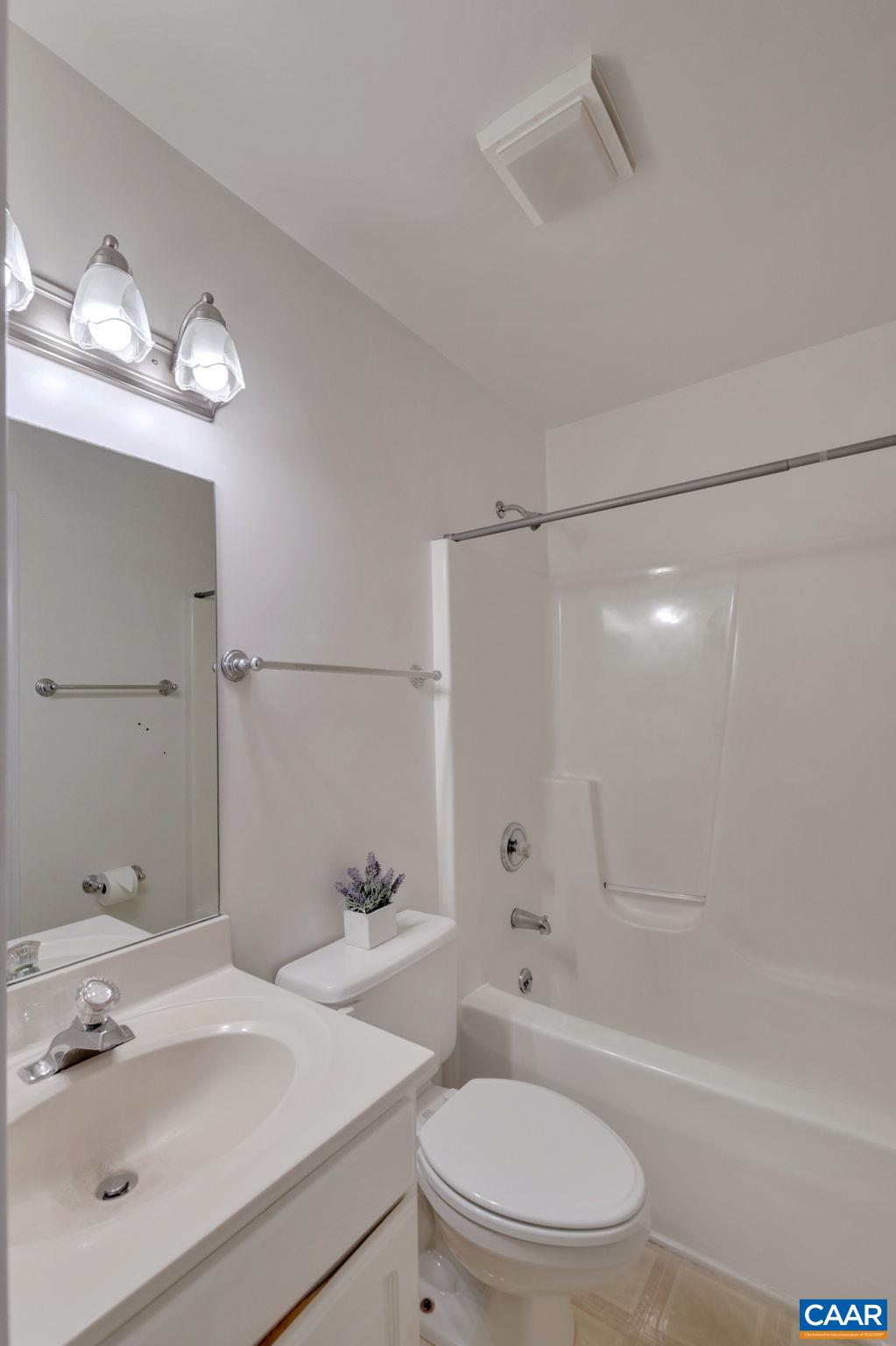 291 JEFFERSON DR
