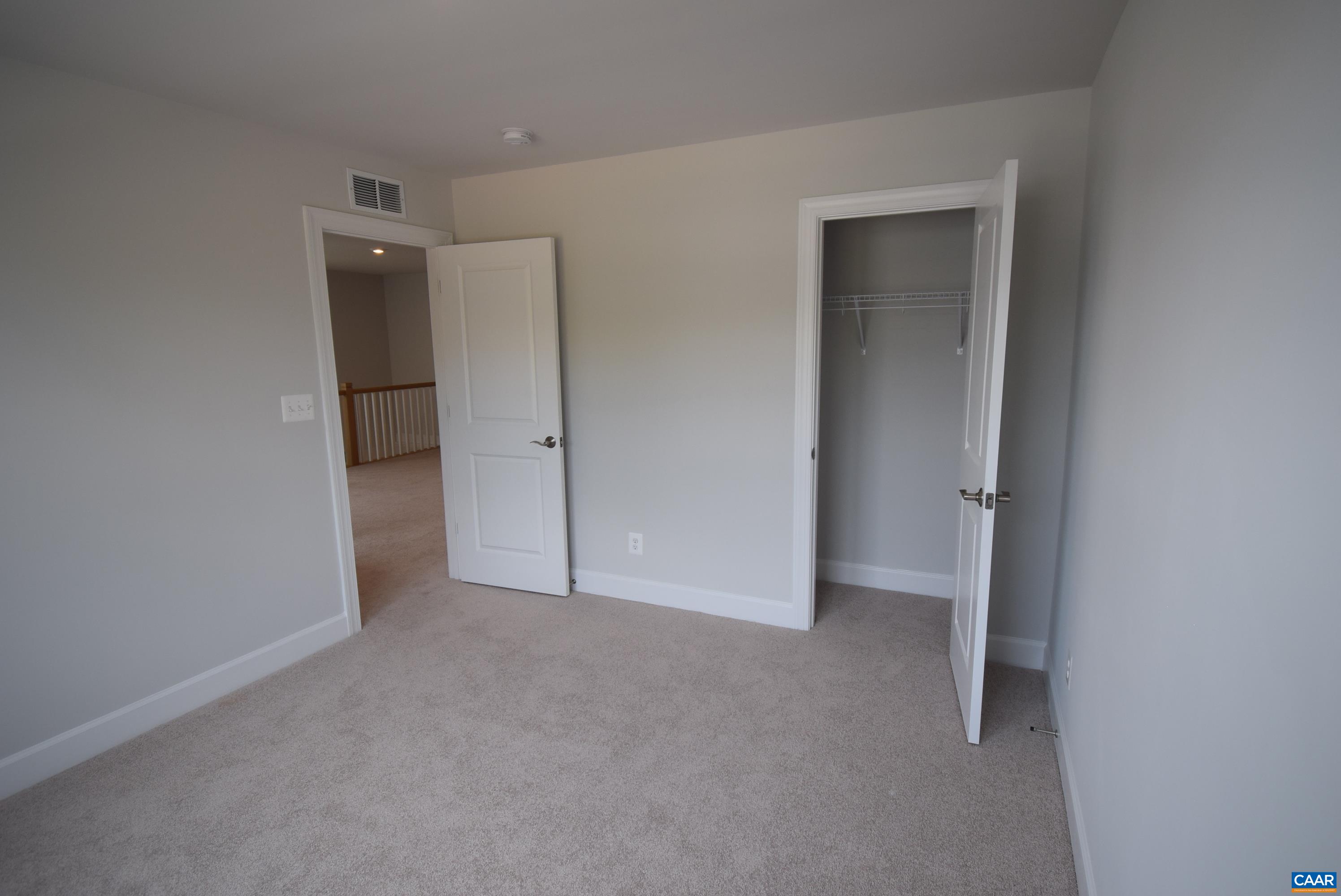 129 CRABAPPLE LN