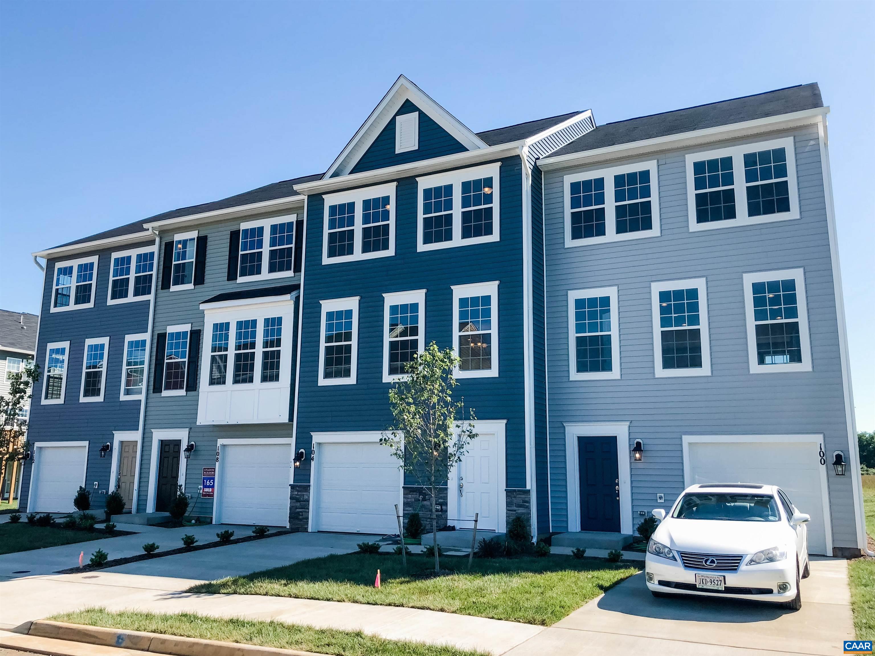 216 CHESHIRE LN, WAYNESBORO, VA 22980