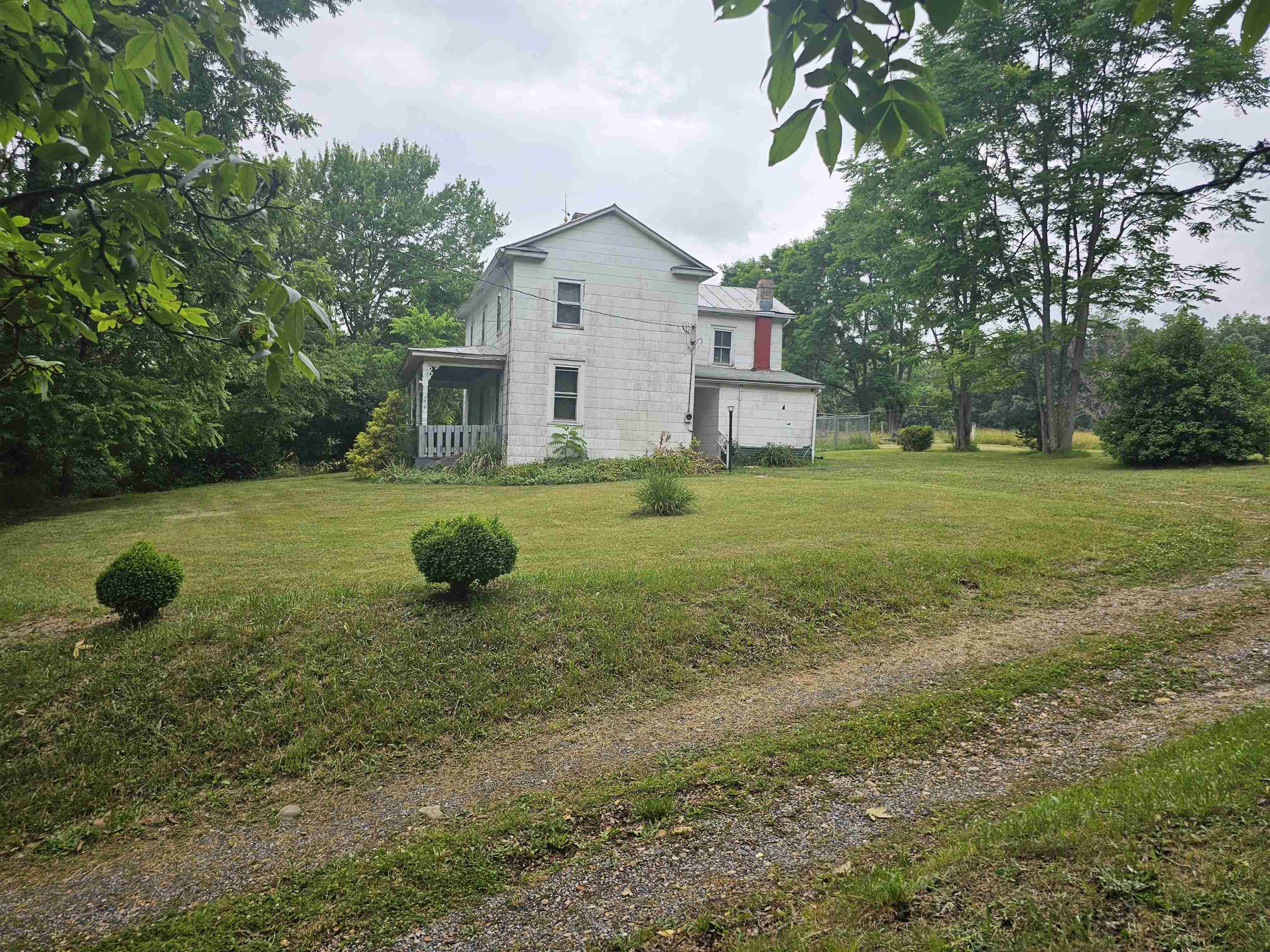 650 LOFTON RD, RAPHINE, VA 24472