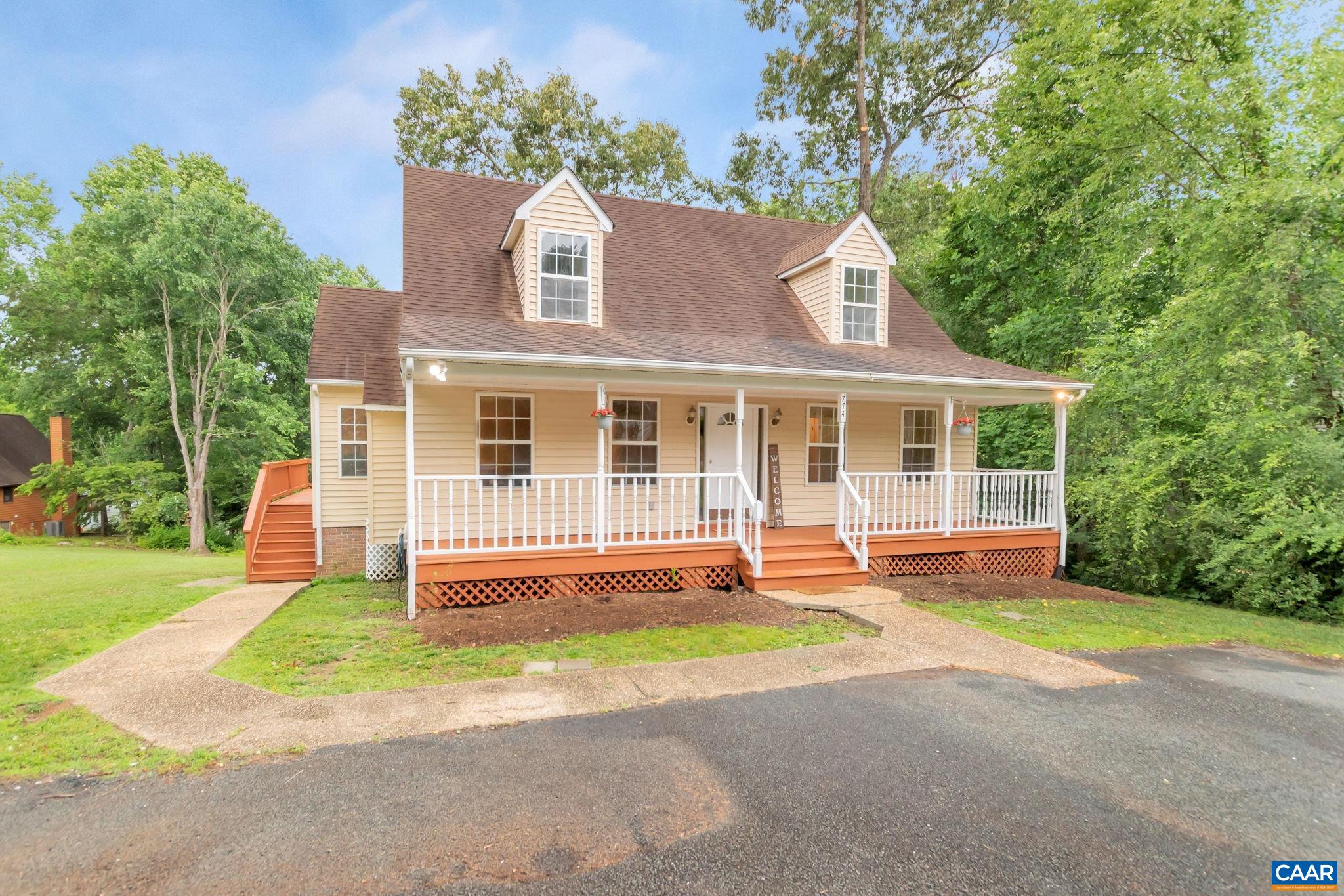 774 JEFFERSON DR