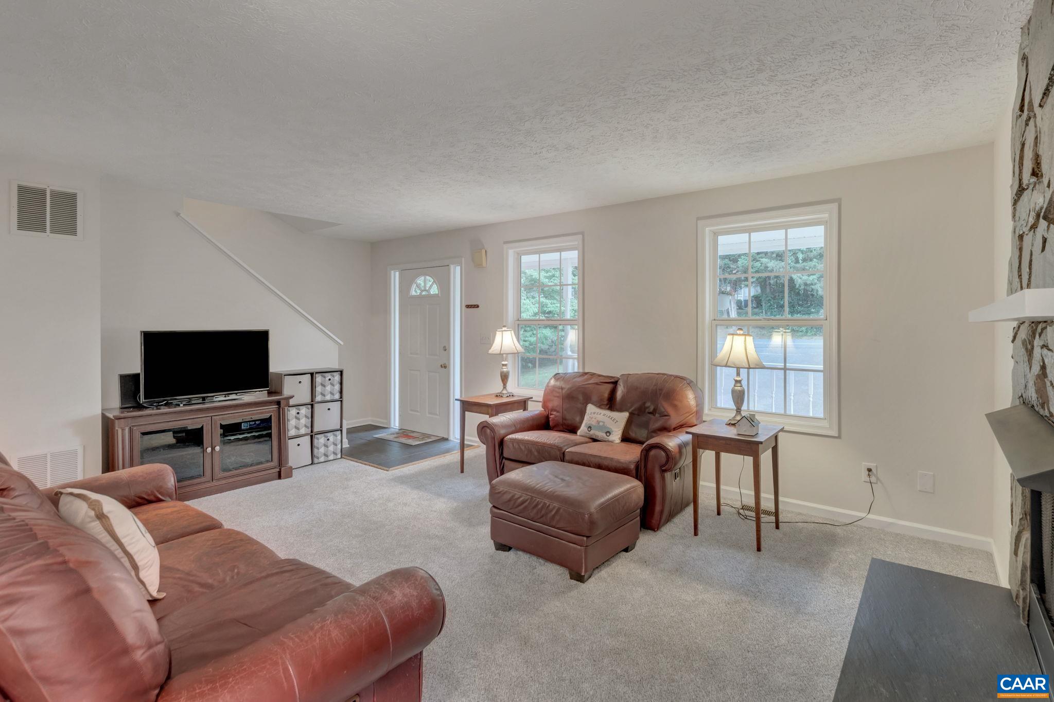 774 JEFFERSON DR
