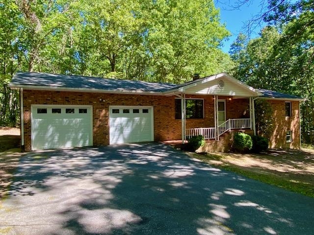 1655 Howardsville Tpke
