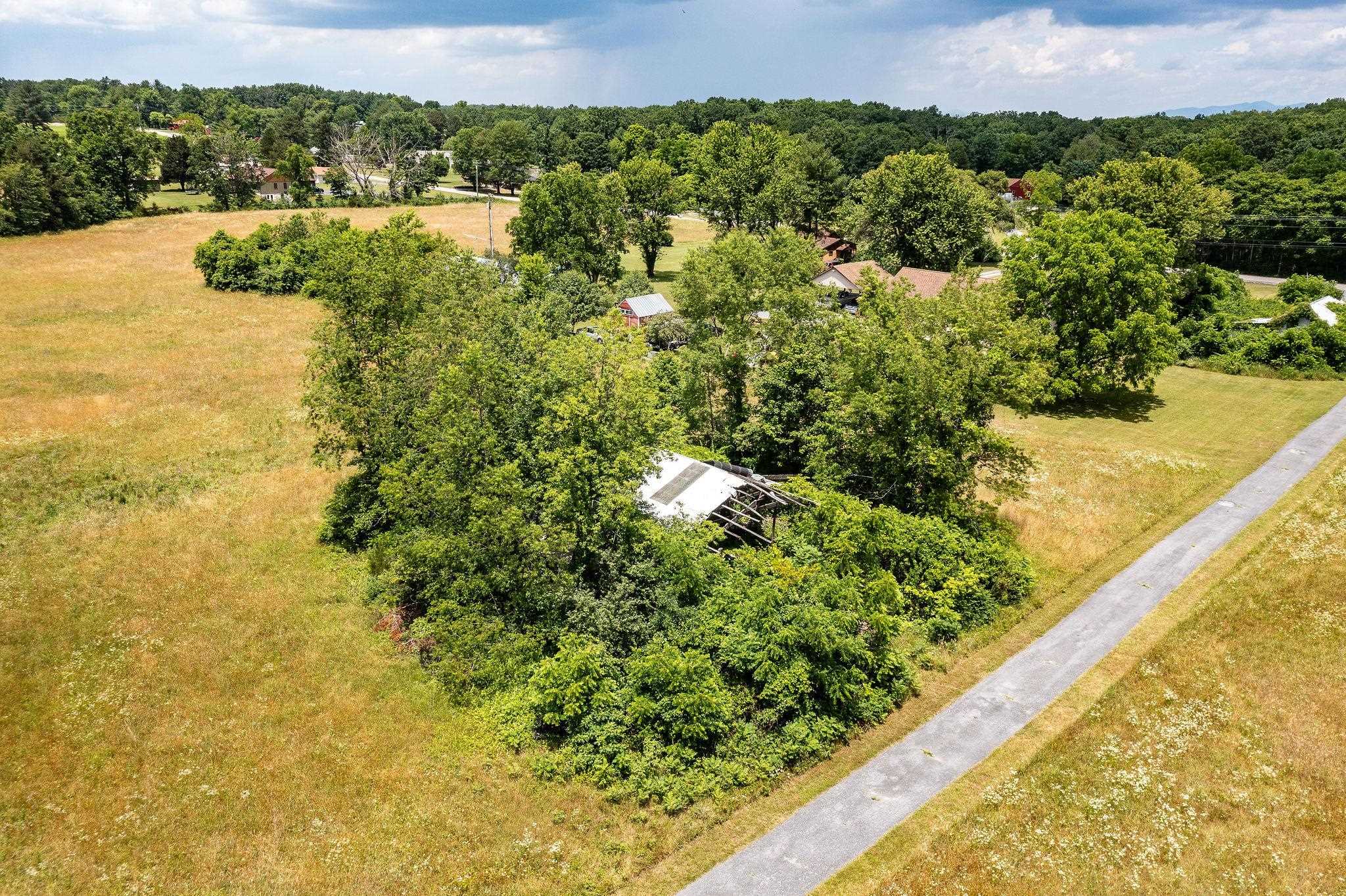 1655 Howardsville Tpke
