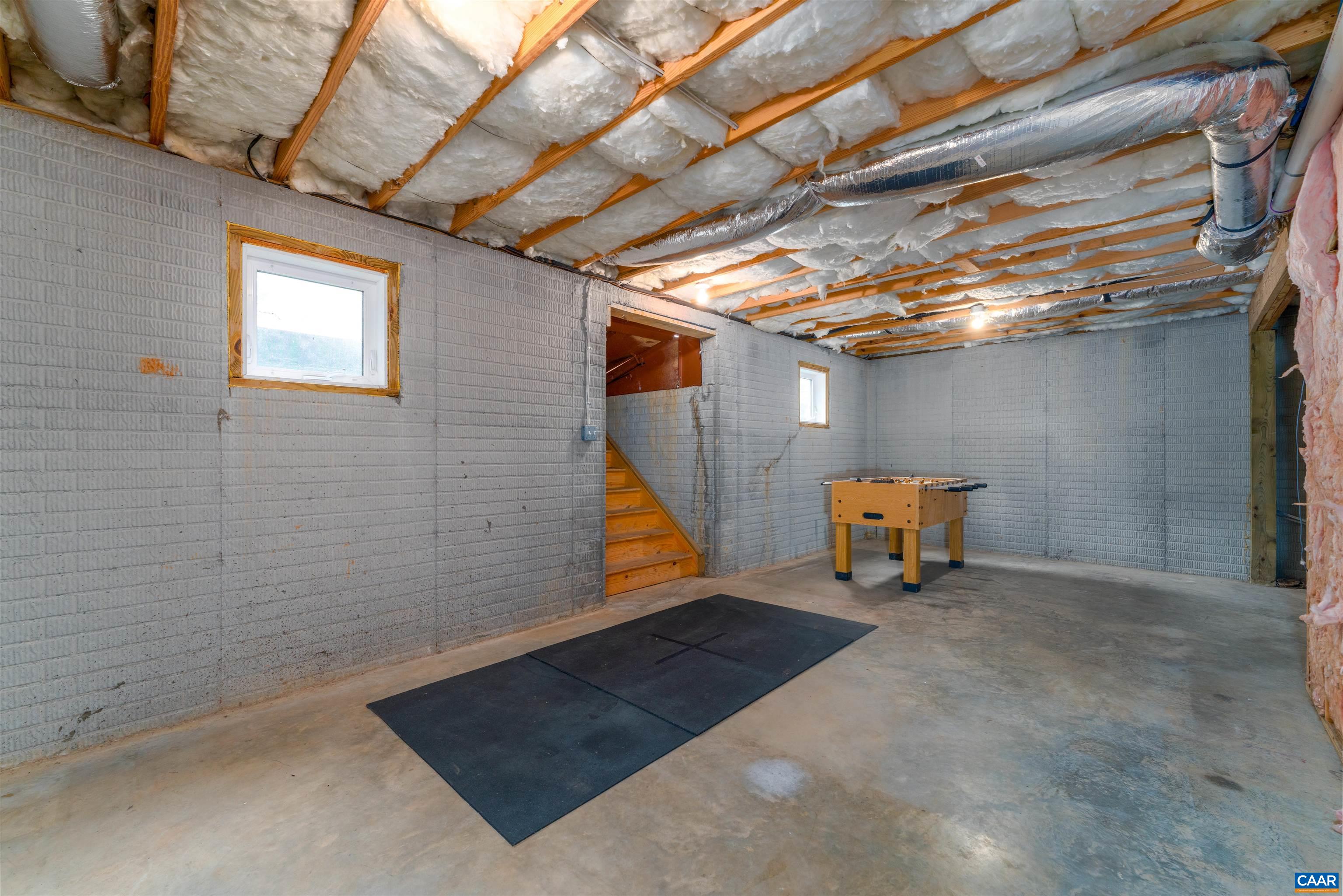 235 Nw 10th St