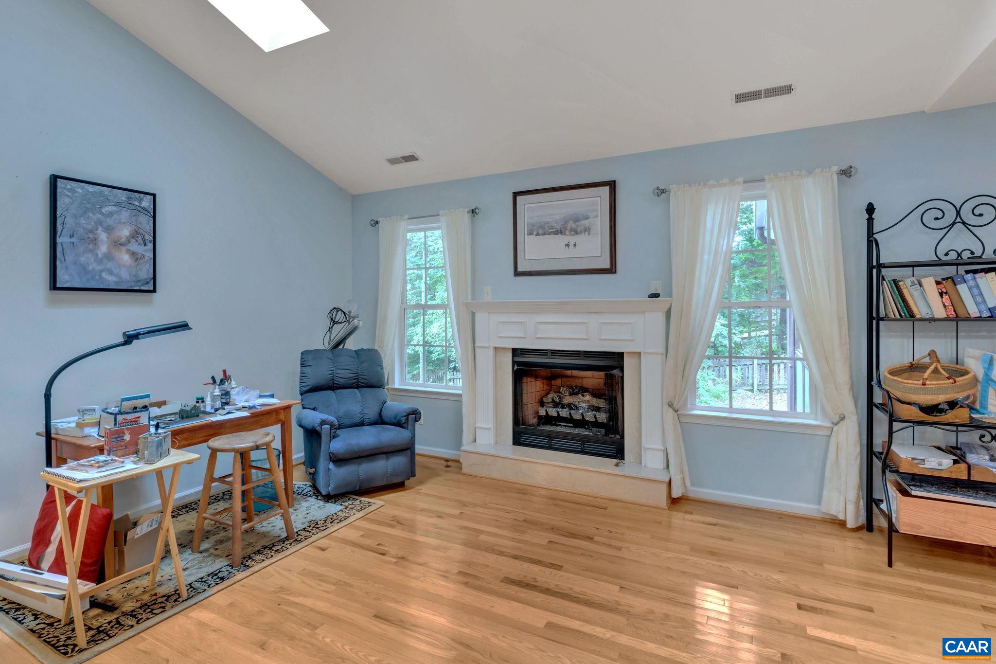 4 STONEWALL RD The Gunnels Group Real Estate Company