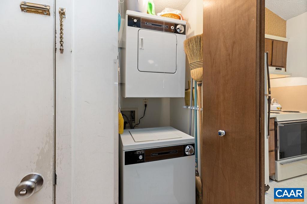 2212 Tanners Ridge Condos