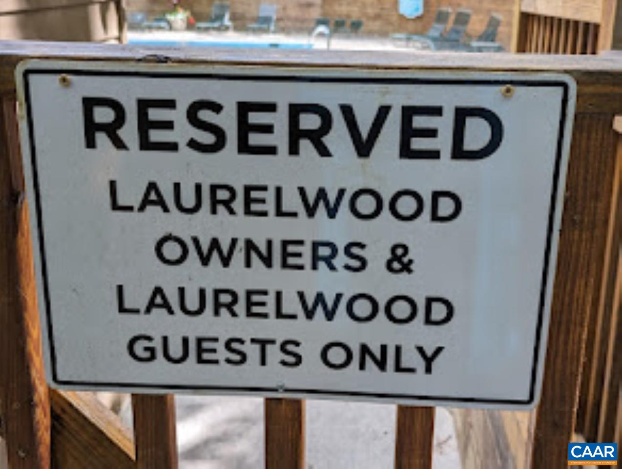 752 Laurelwood Condos