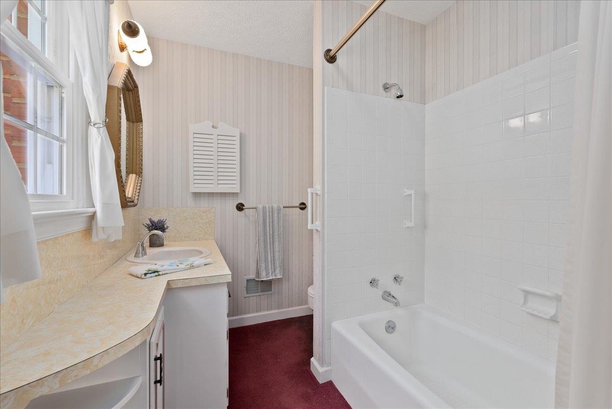 3538 CHURCHVILLE AVE