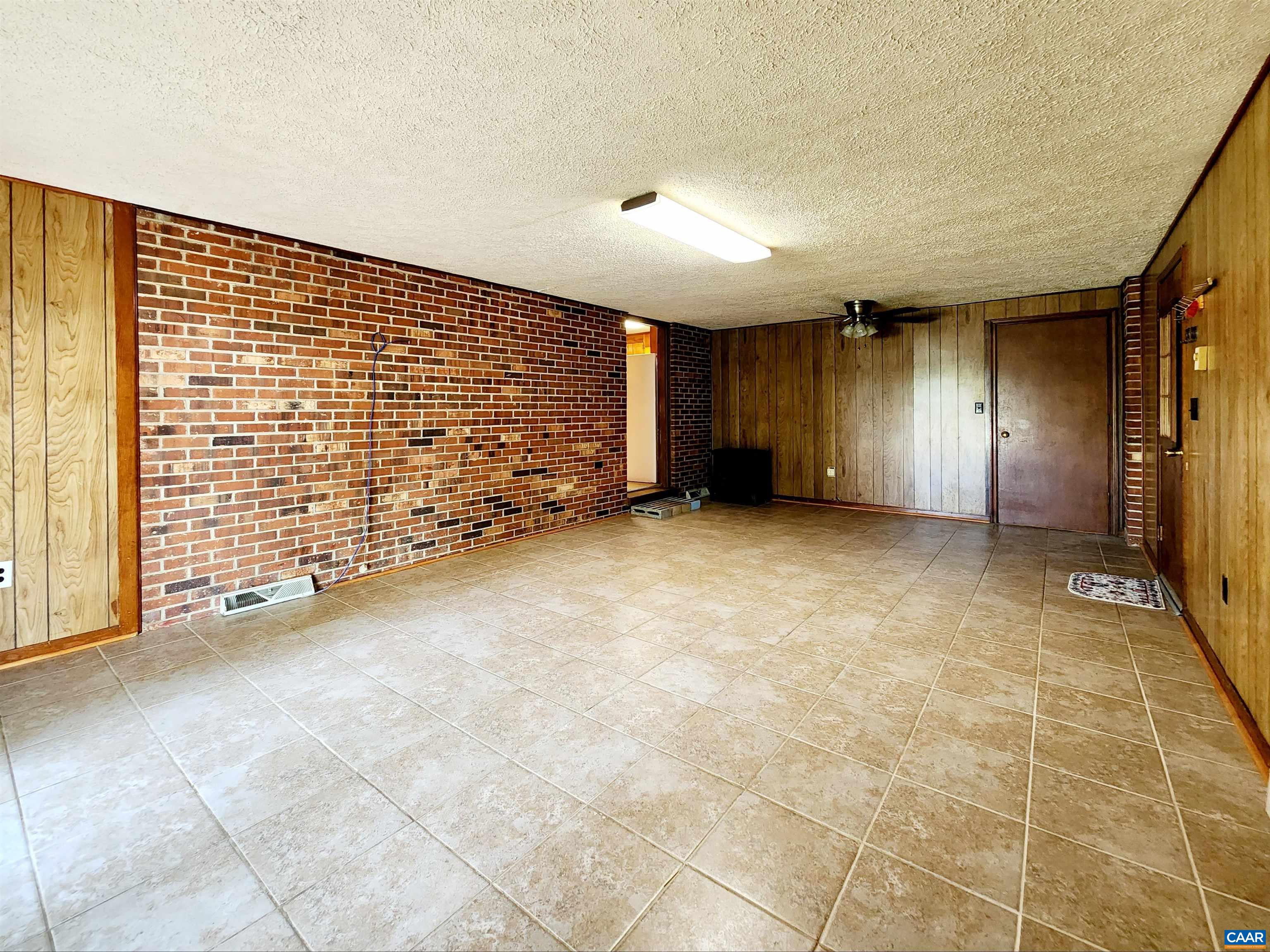 25035 Constitution Hwy