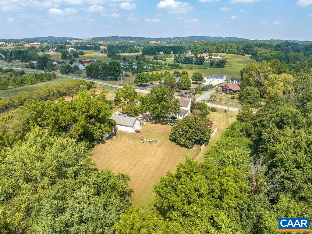 523 Shalom Rd