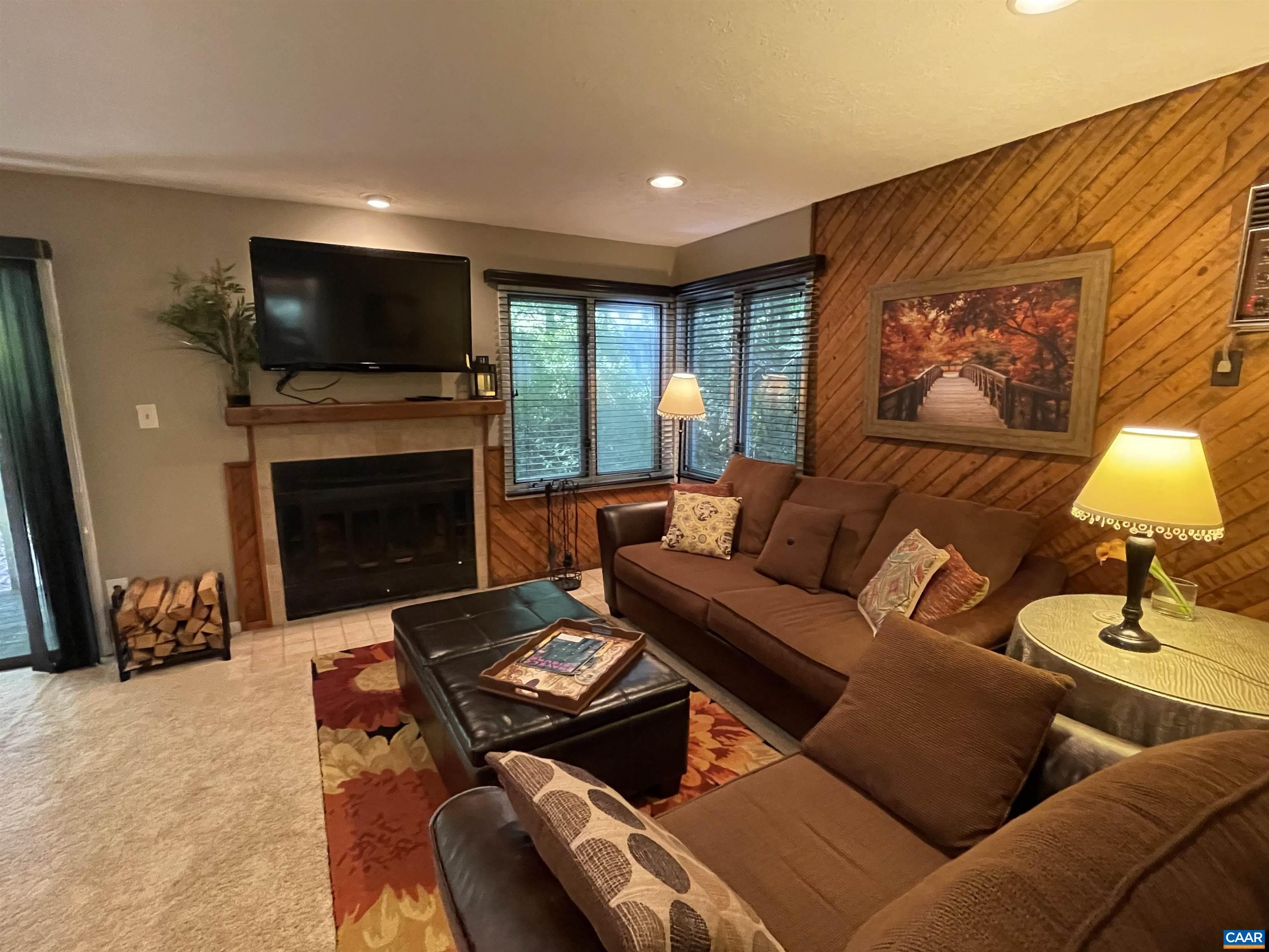 2217 Tanners Ridge Condos